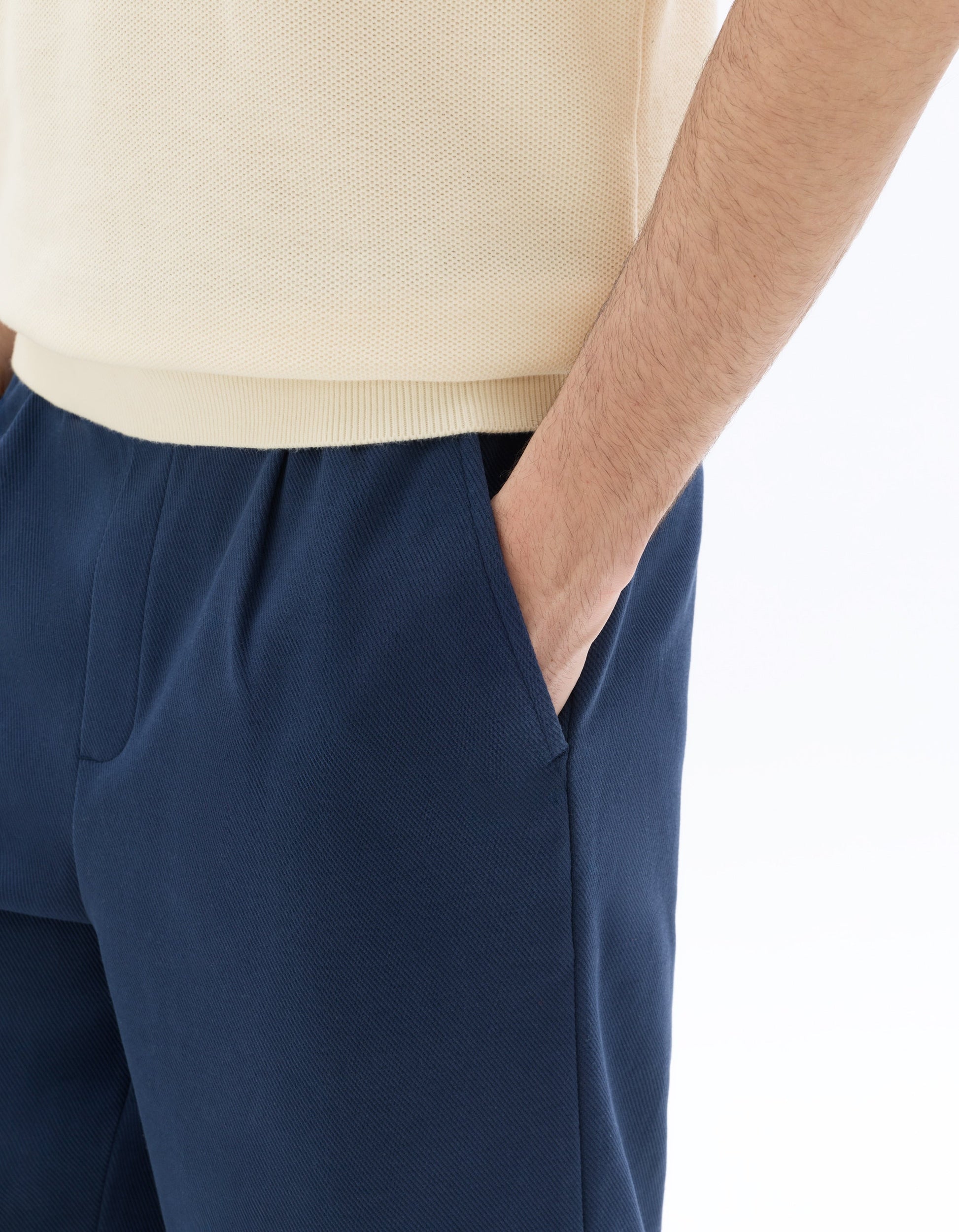 Loose Fit Twill-Effect Knit Bermuda Shorts Celio