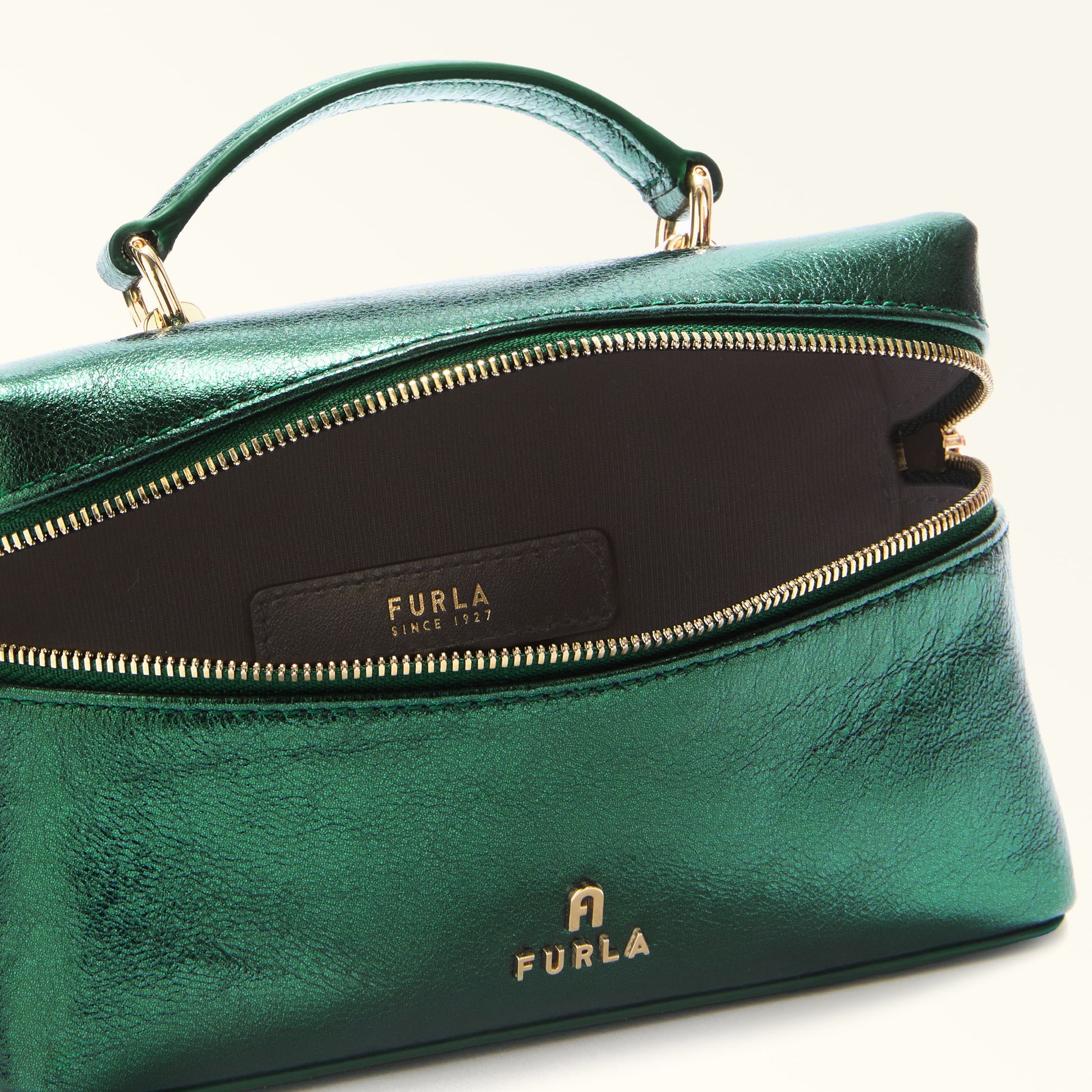 Furla Camelia Micro Crossbody Bag In Leather
