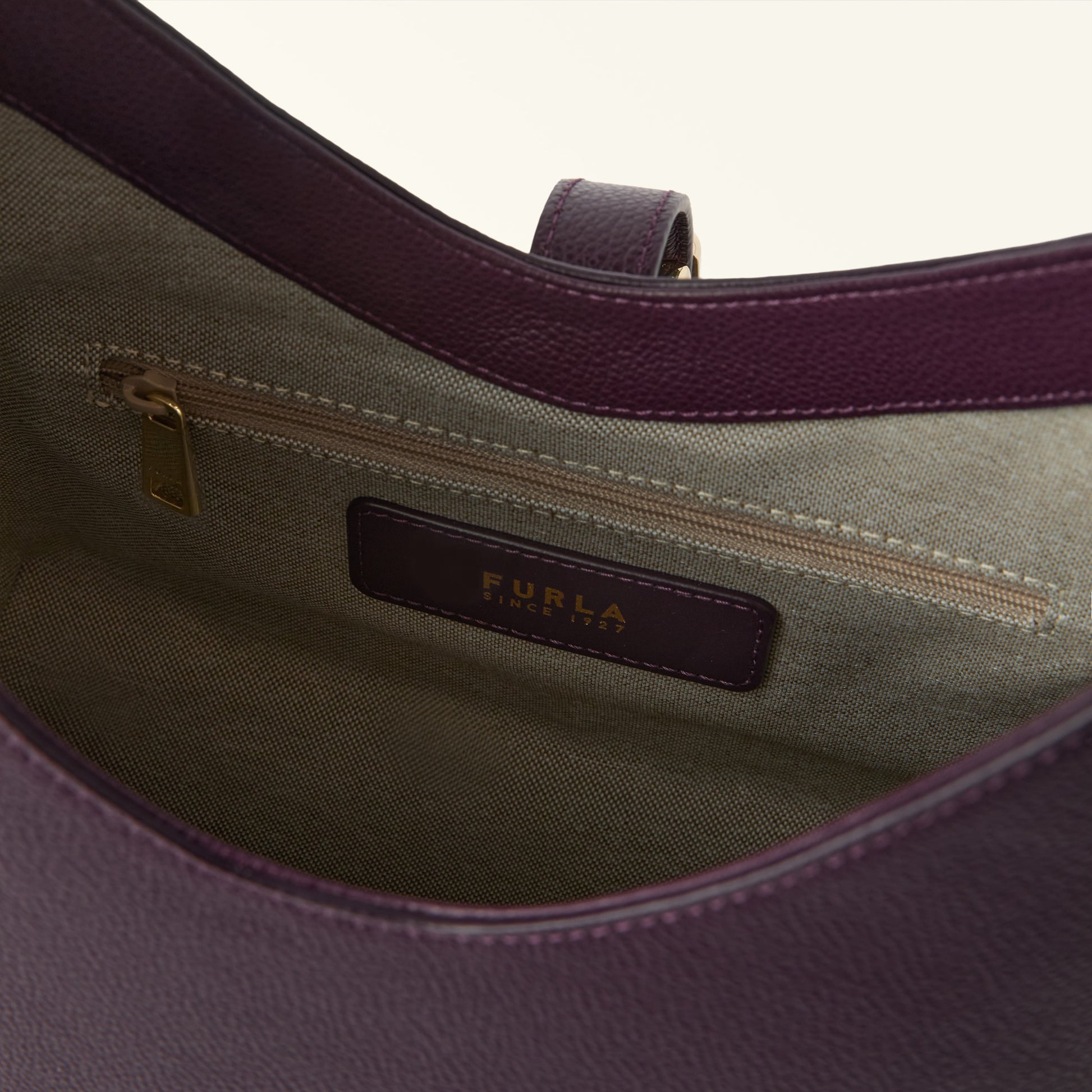 Furla Goccia S Hobo in Pink - Bags 