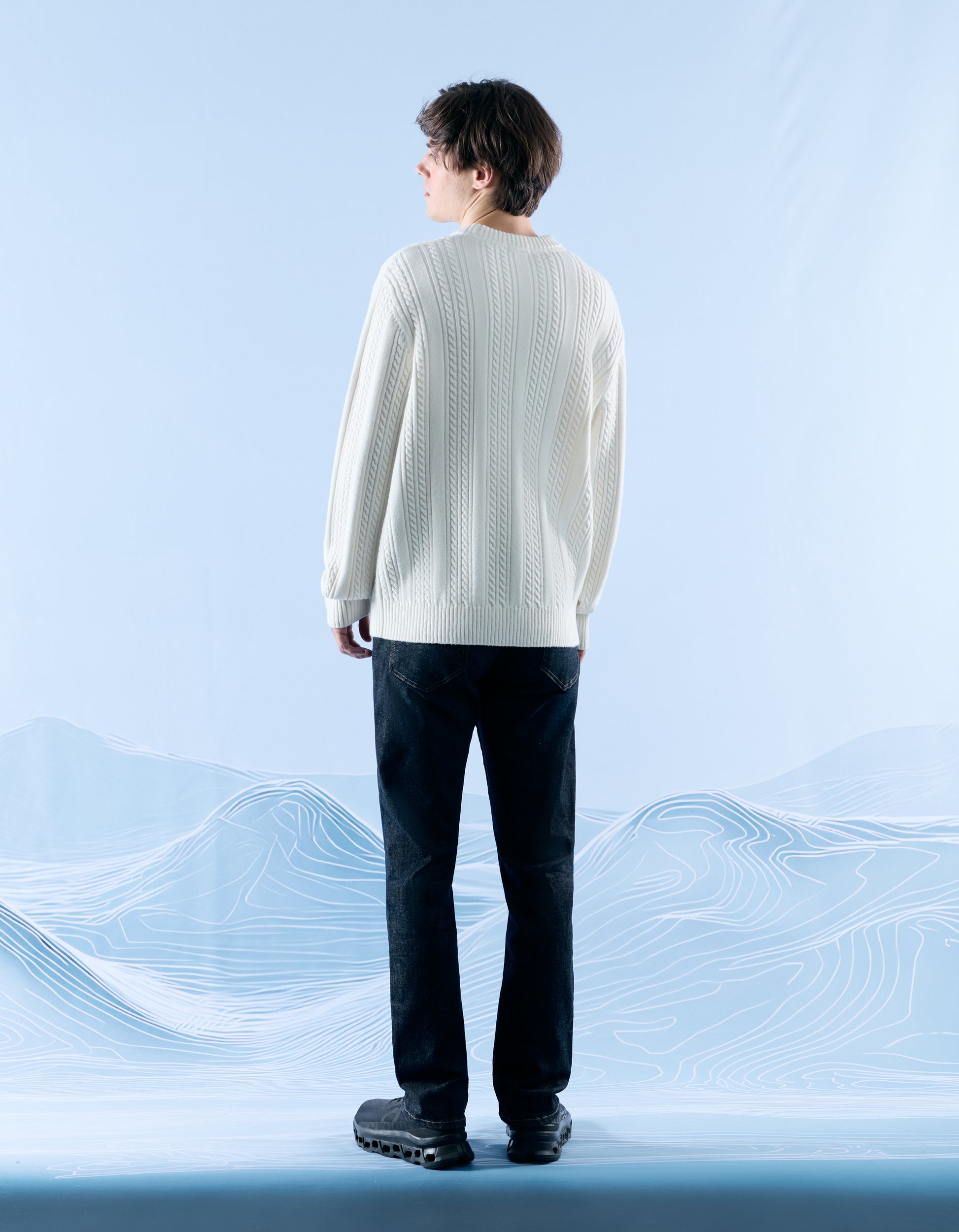 Off White Pull Over - Celio Lebanon