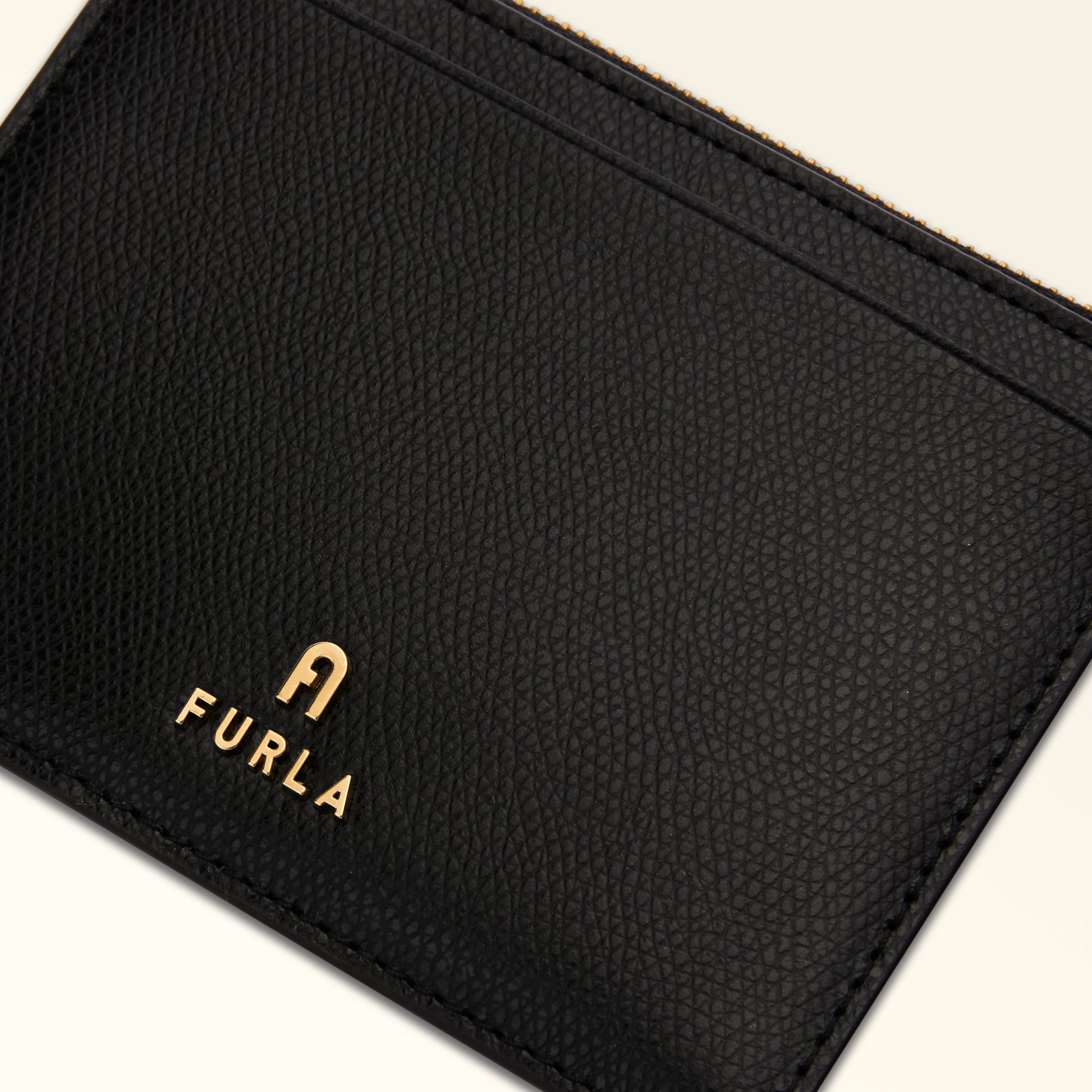 Furla Camelia M Card Case Small Goods In Leather