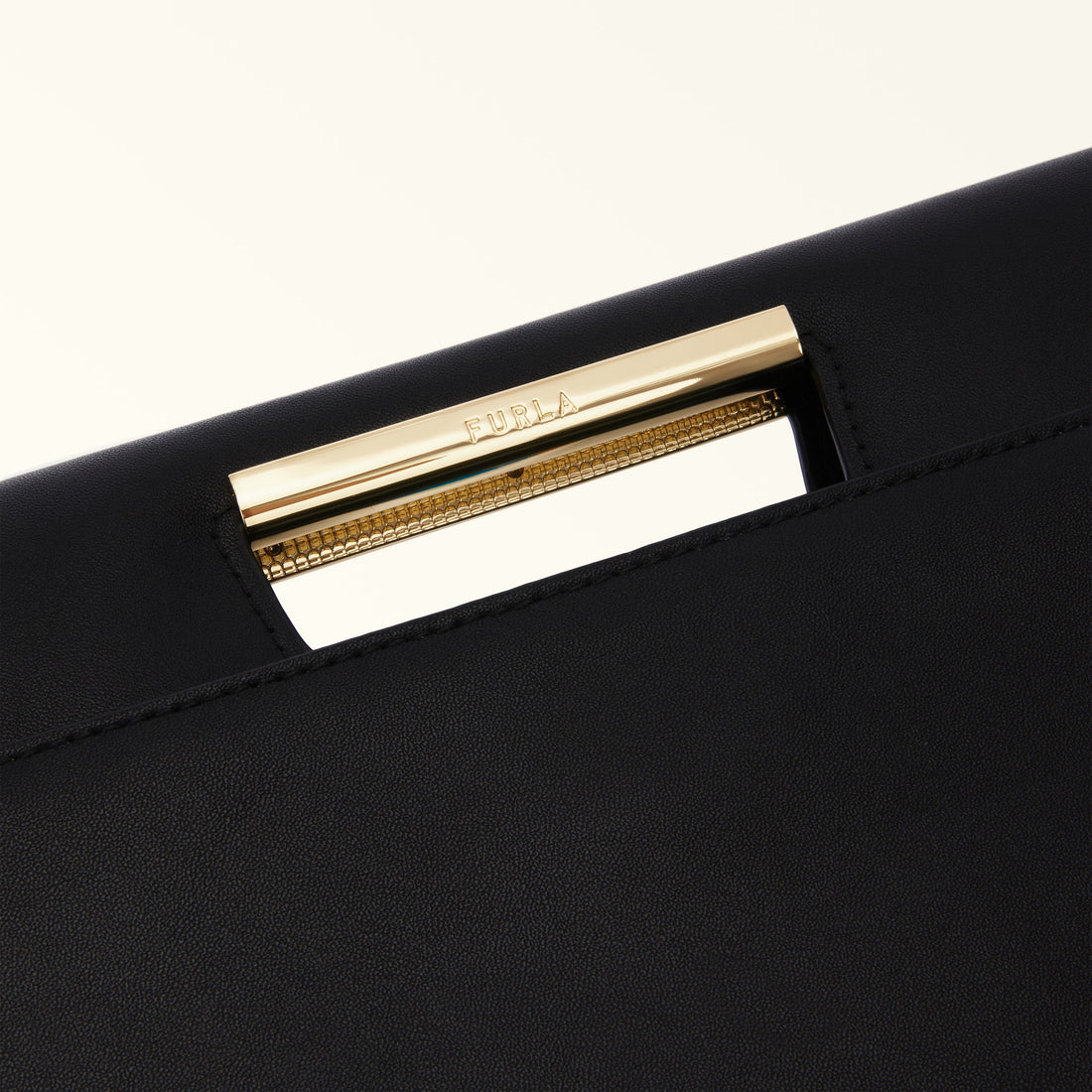 Pouch Gia-Furla Giada Nero