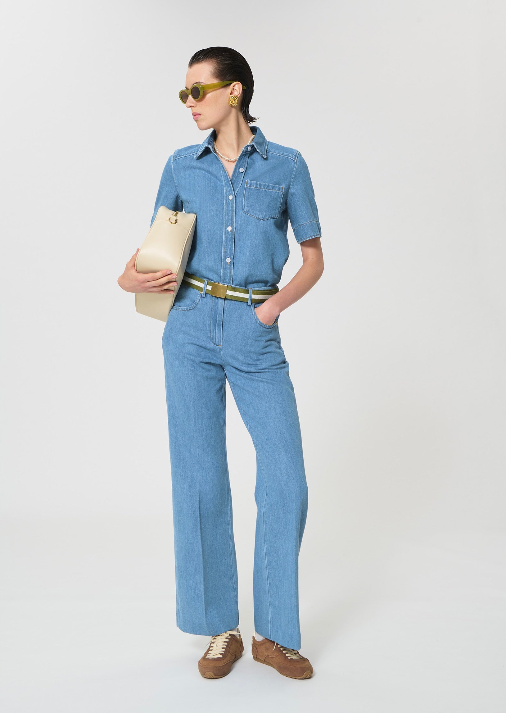 jeans in blue denim