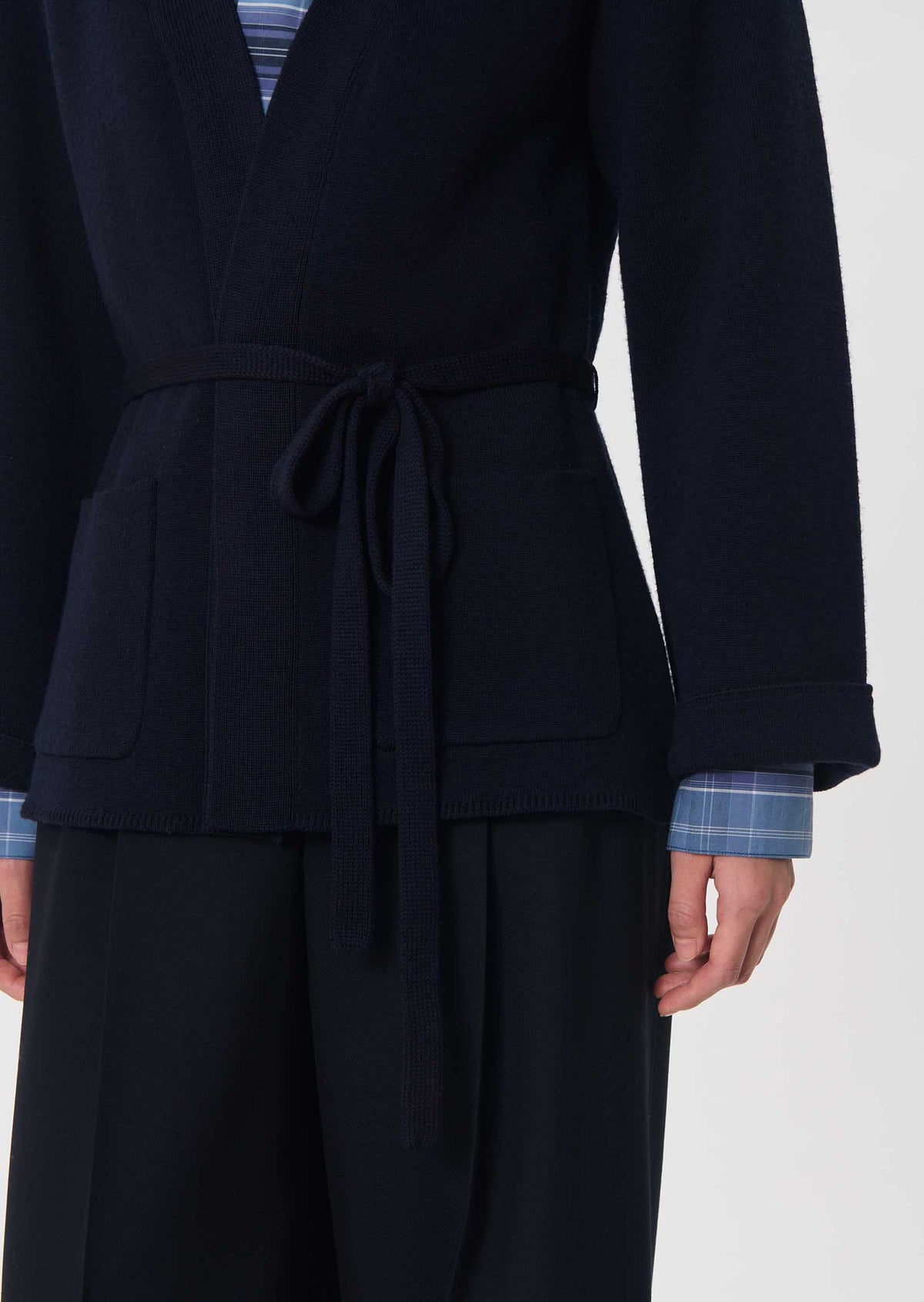 Gaya cardigan in navy wool by Tara Jarmon