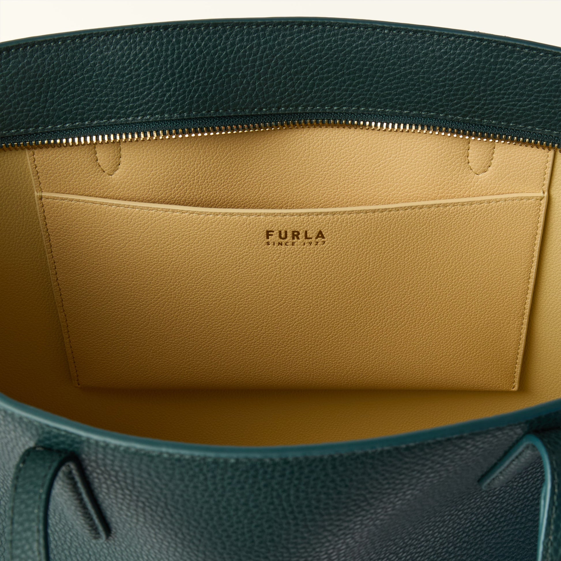 Furla Ava L Tote W/Zip in White - Bags 