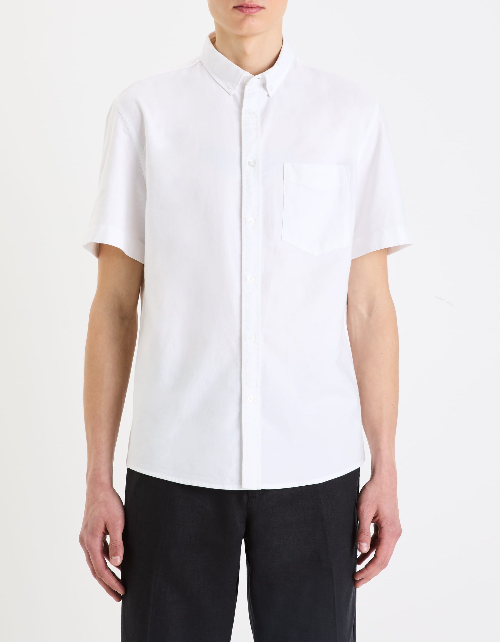 white Short sleeves Shirt