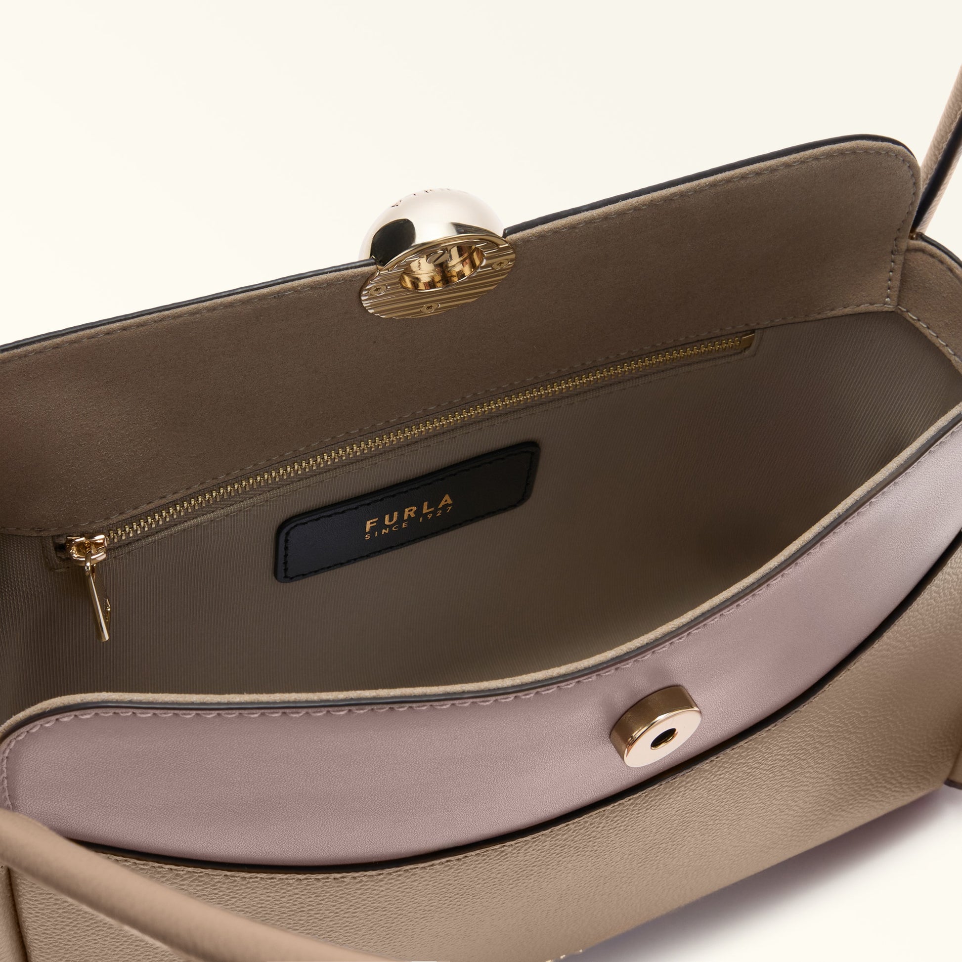 Furla Nicole M Boston  Bag In Leather