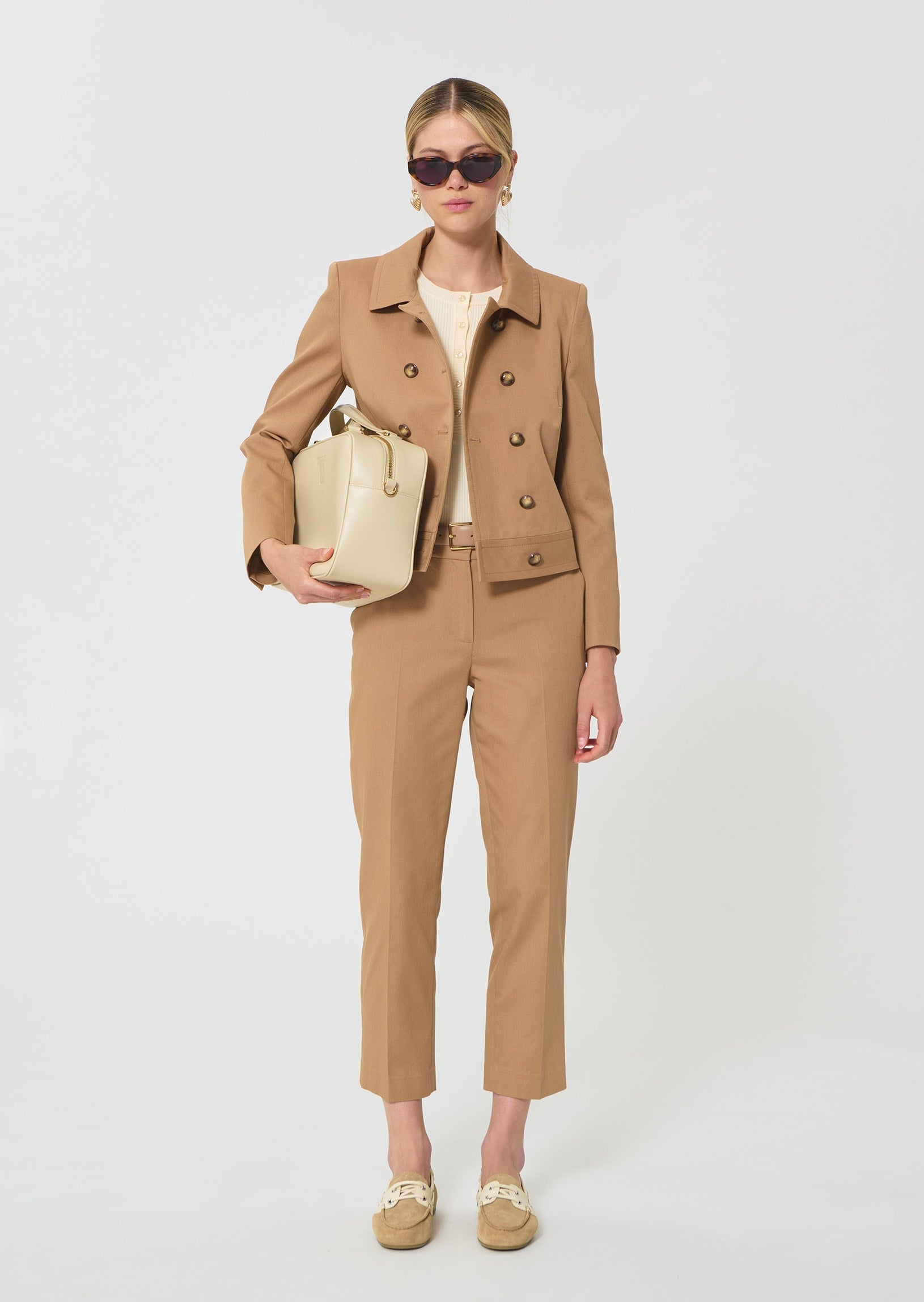 jacket in beige cotton garbardine
