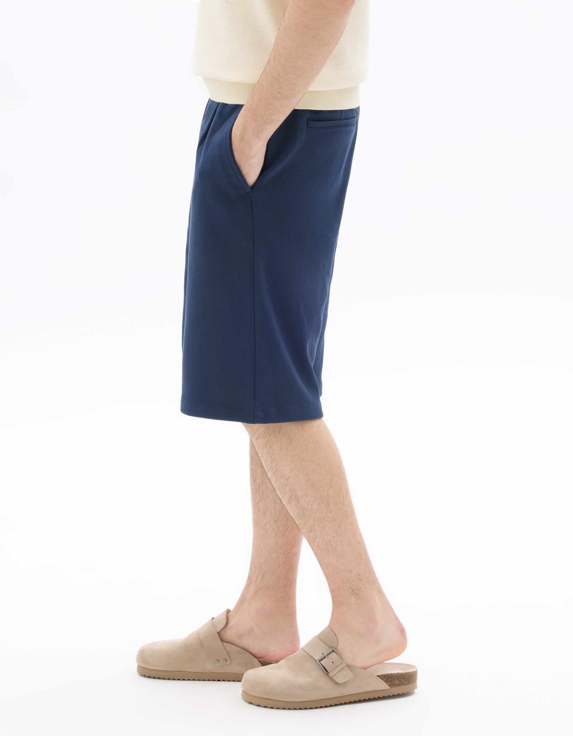 Loose Fit Twill-Effect Knit Bermuda Shorts Celio