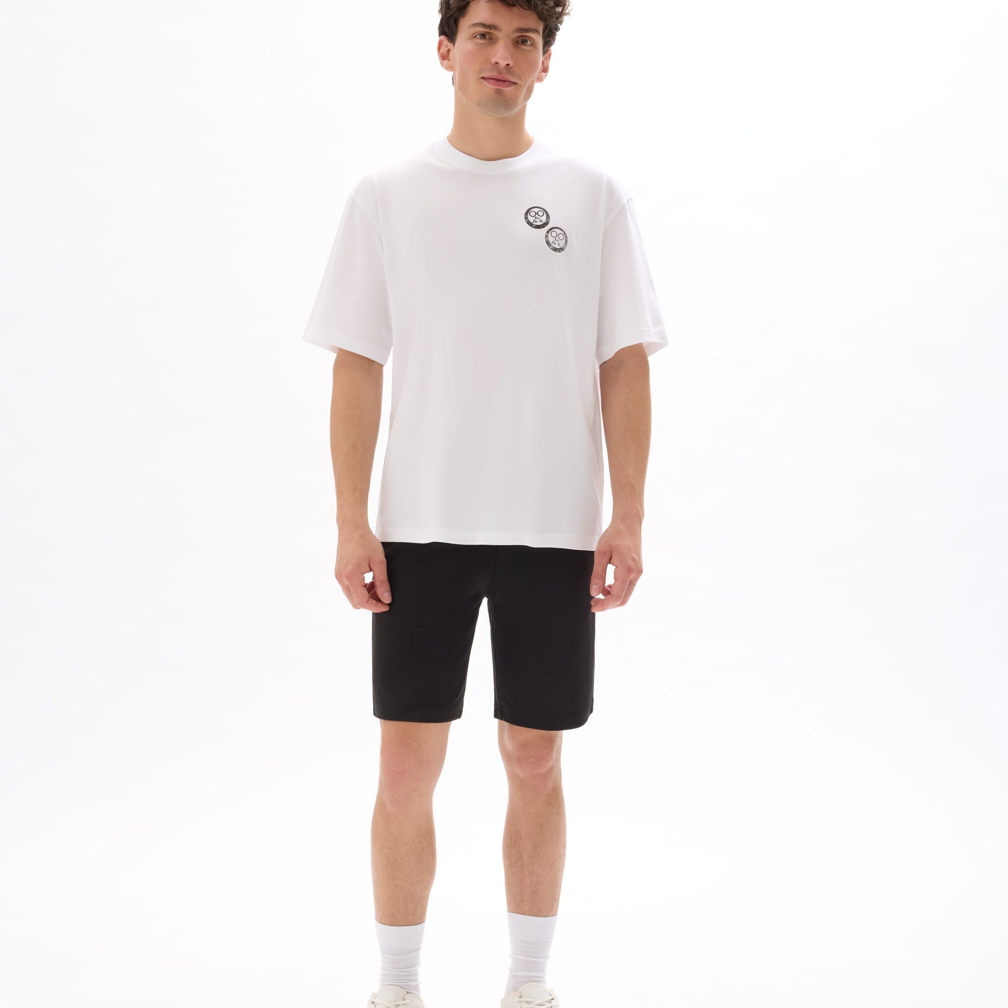 white tee shirt