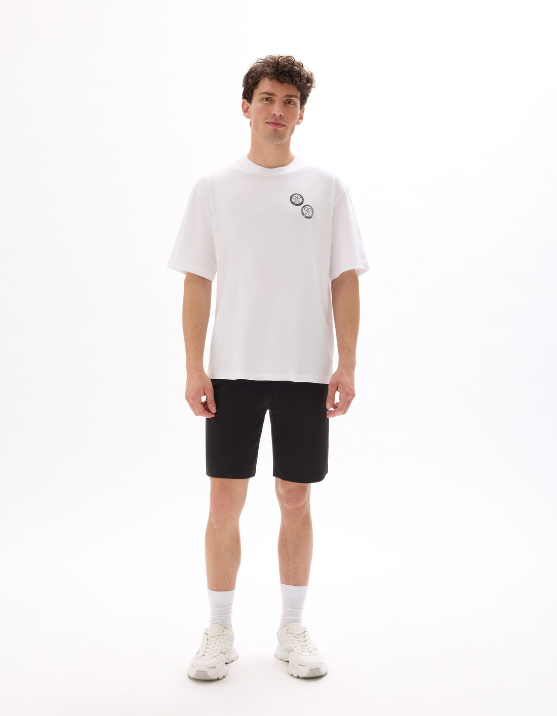 white tee shirt