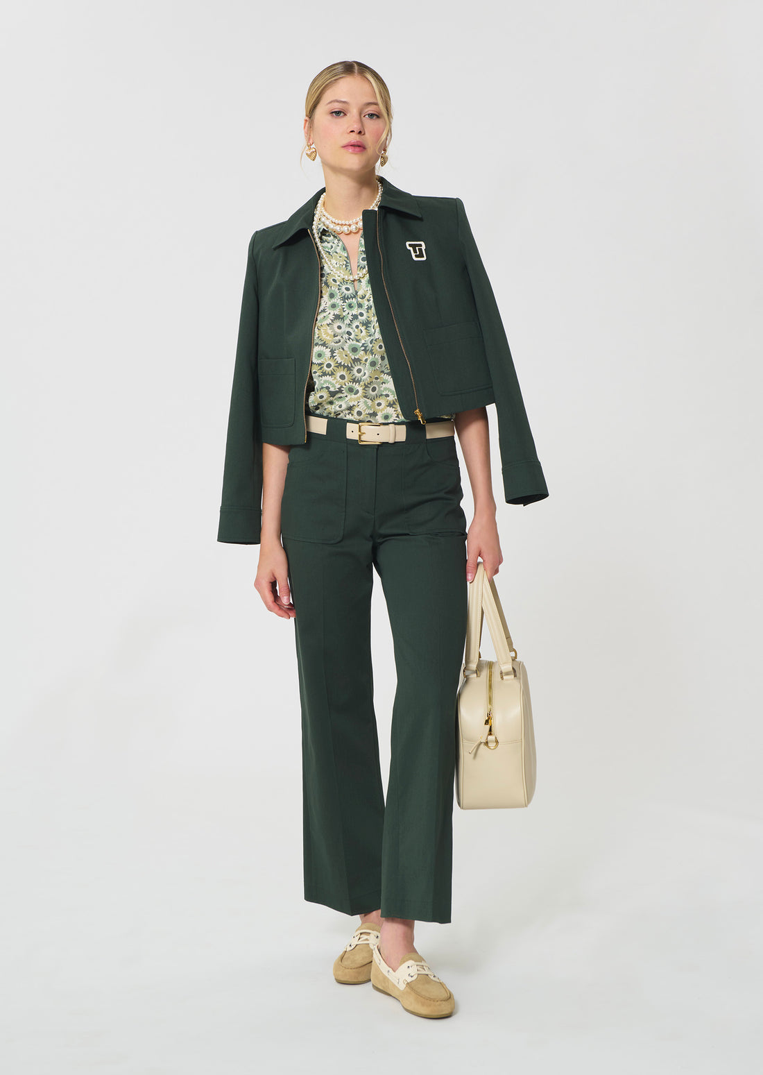 trousers in green cotton gabardine