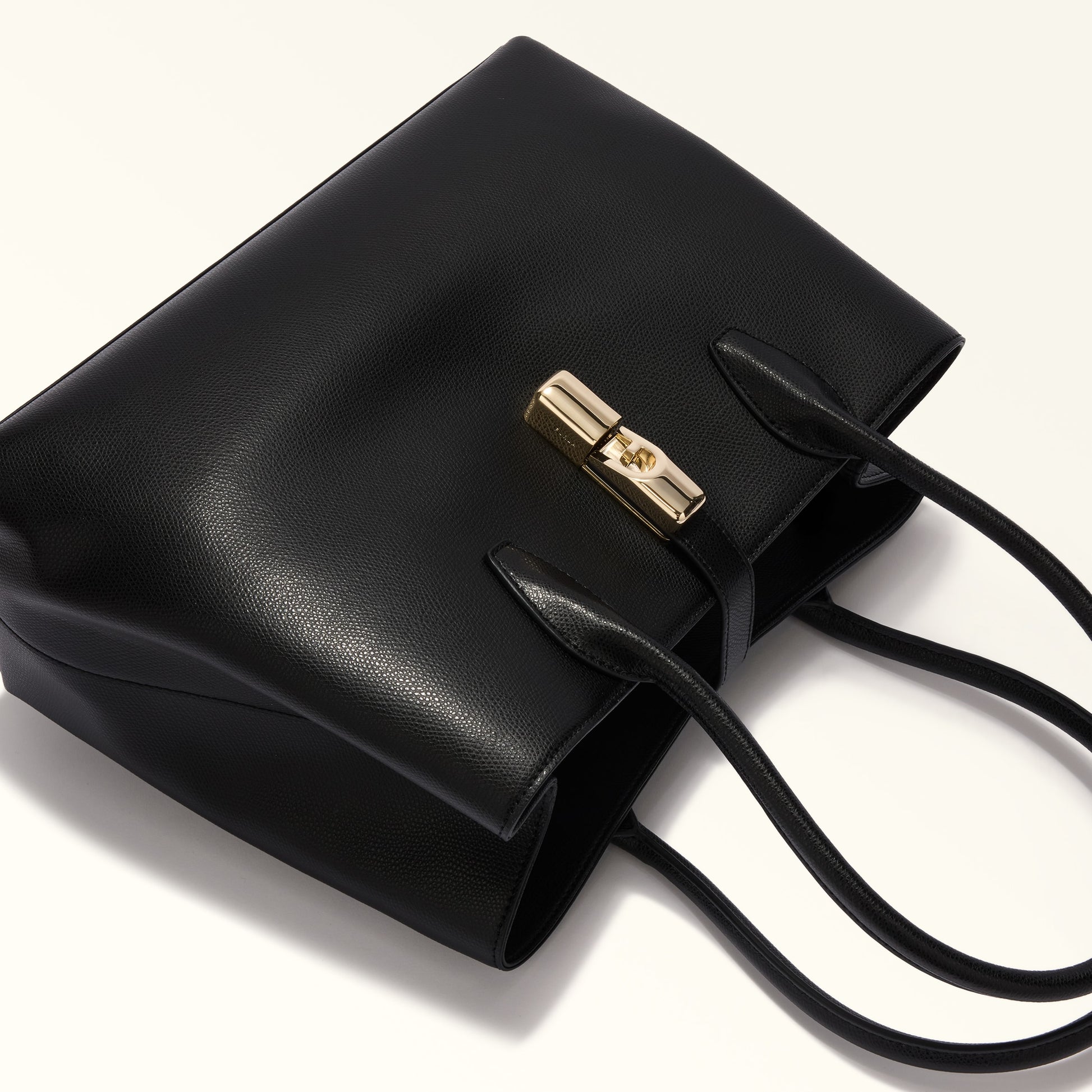 Furla Goccia M Tote Base 33 in Black - Bags 