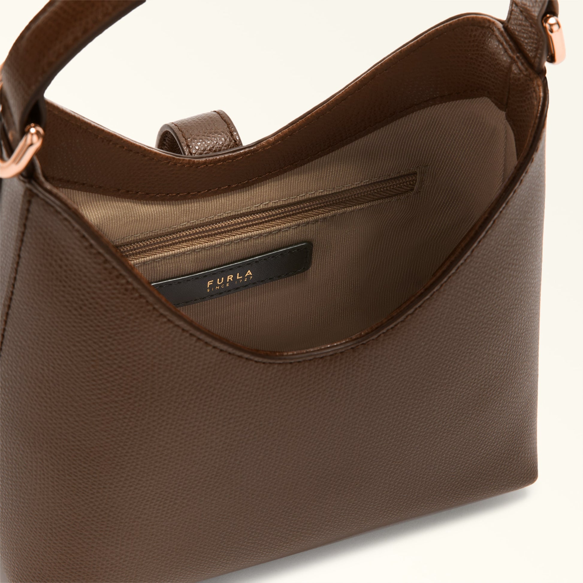 Furla Iride M Hobo Bag In Leather