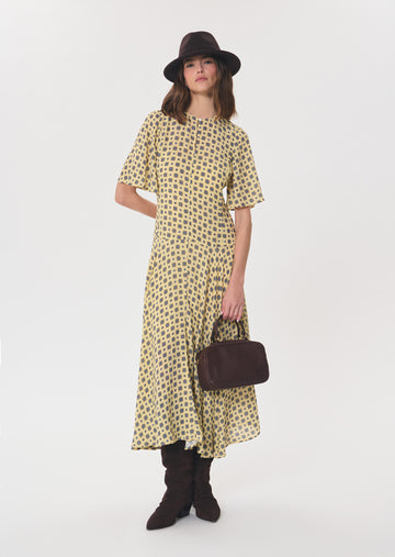 Risha dress in vanilla by Tara Jarmon