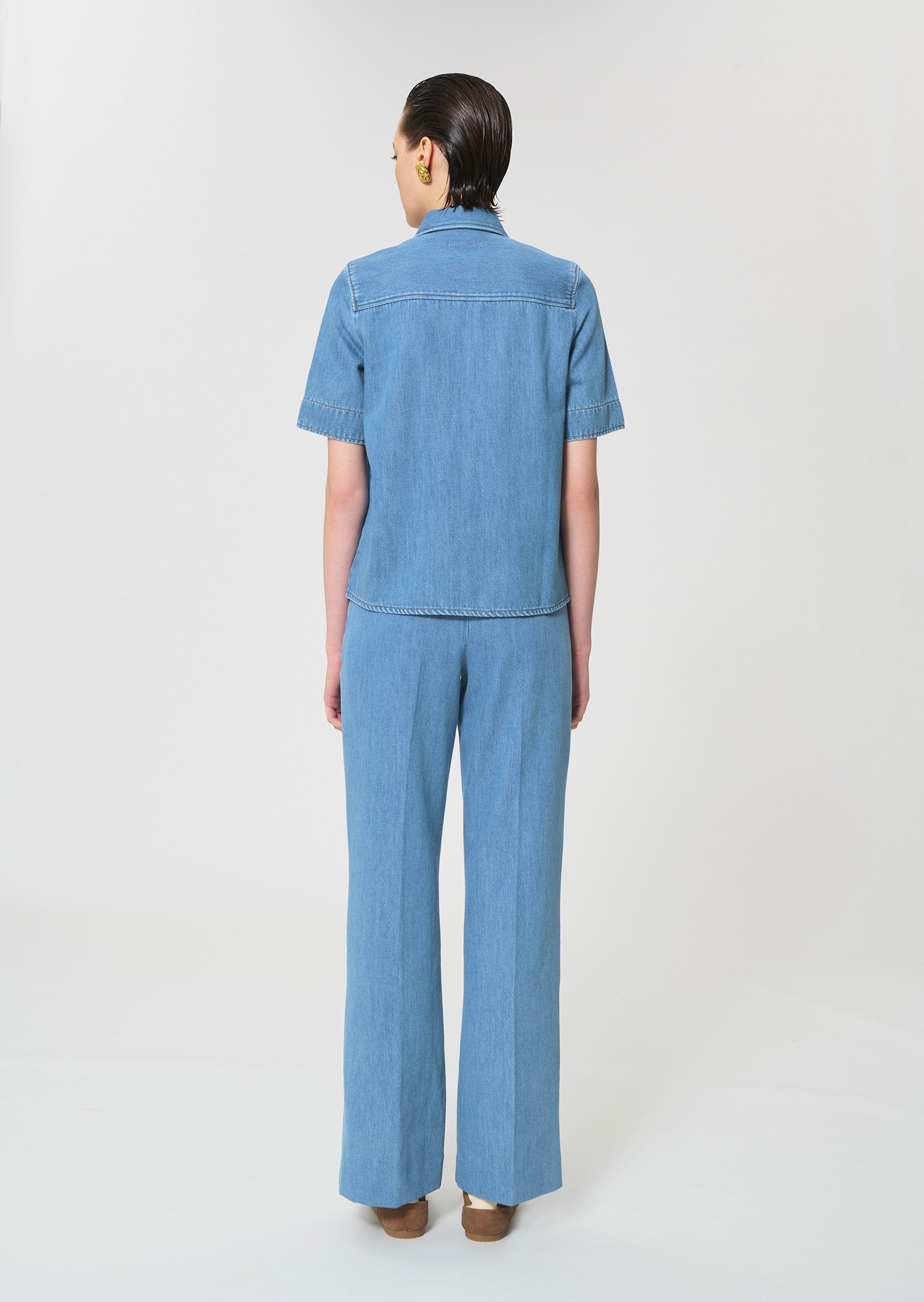 shirt in blue denim