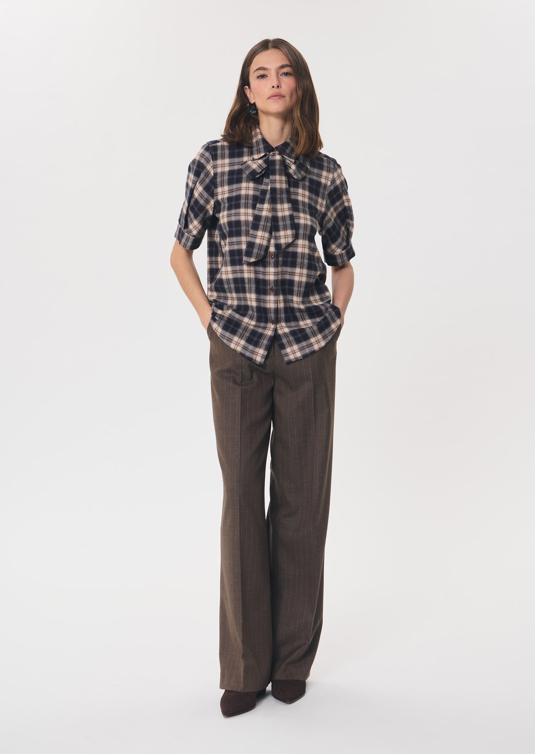 Carla shirt in brown by Tara Jarmon