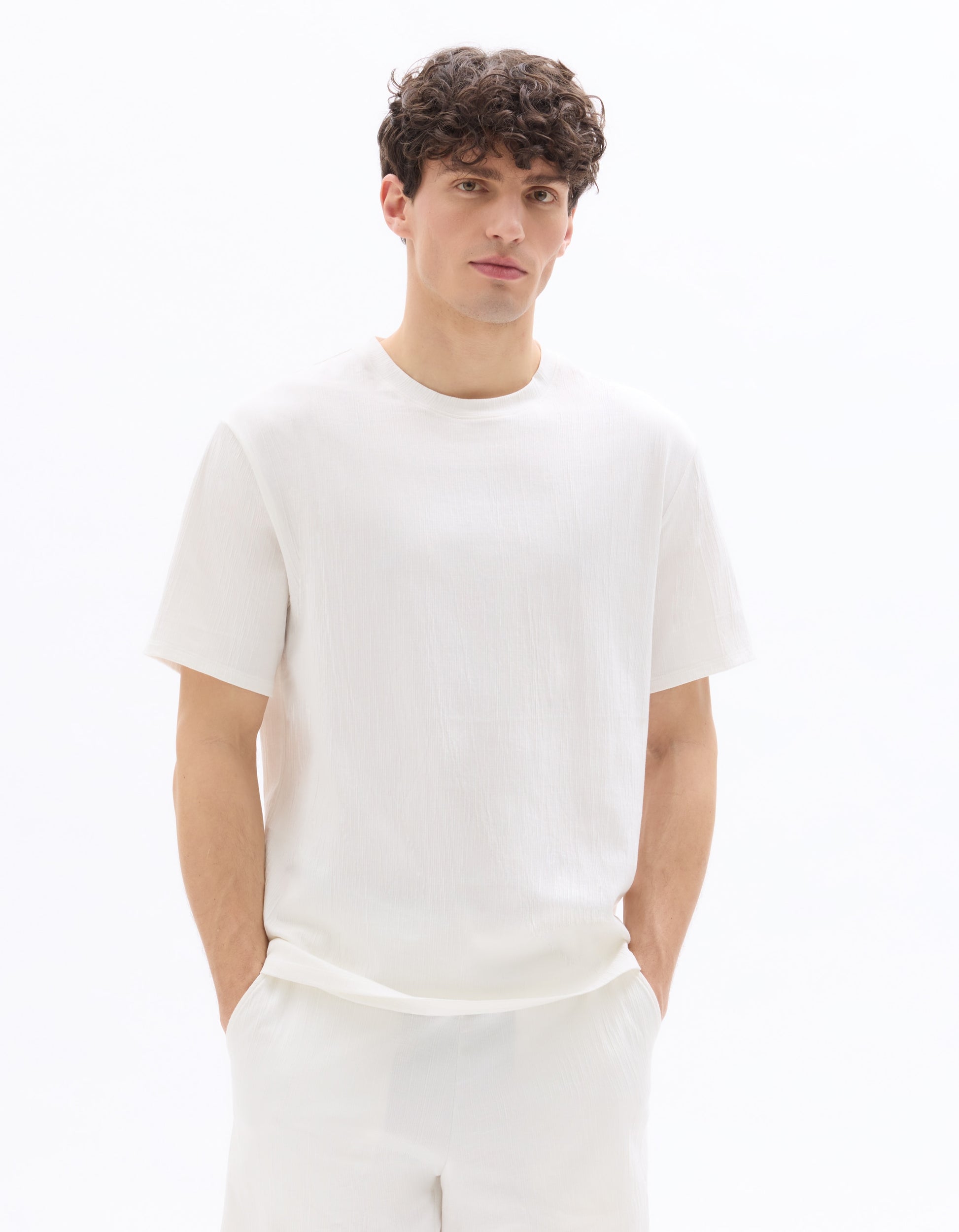 Celio Textured Boxy Crew Neck T-shirt - White