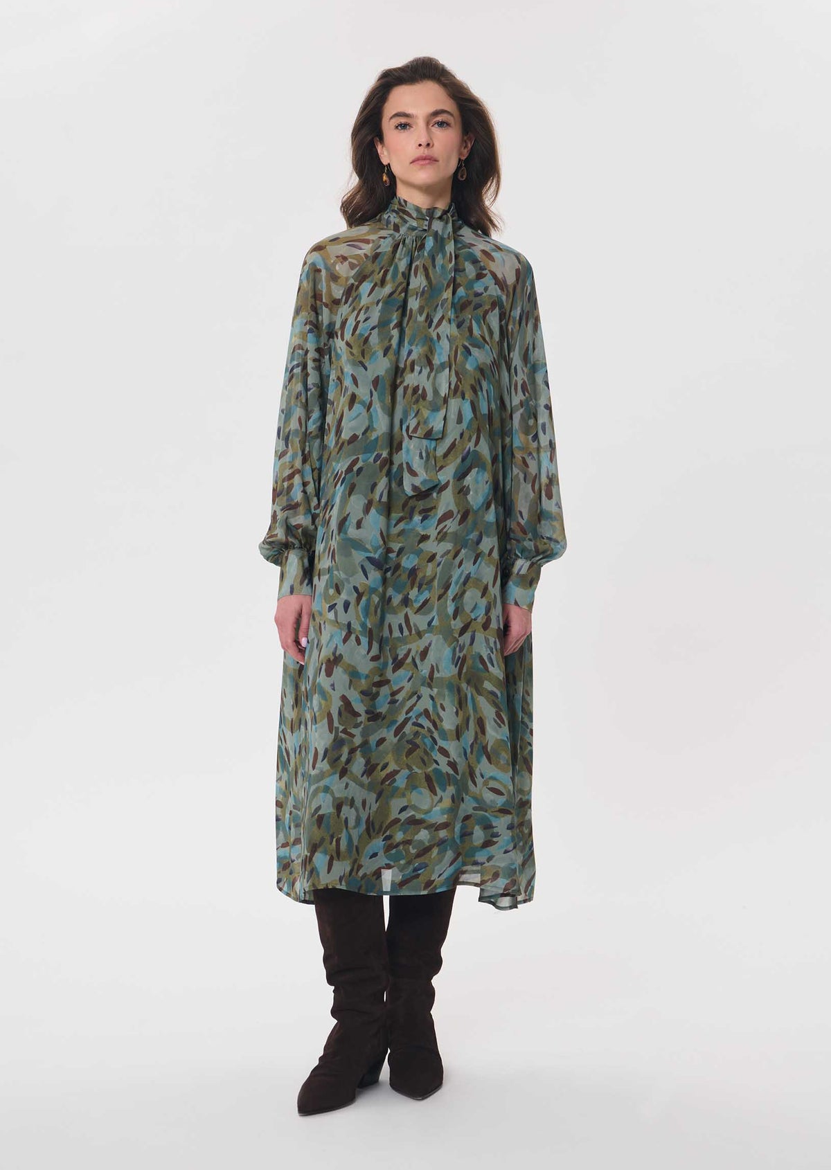 Rizzo dress in green by Tara Jarmon