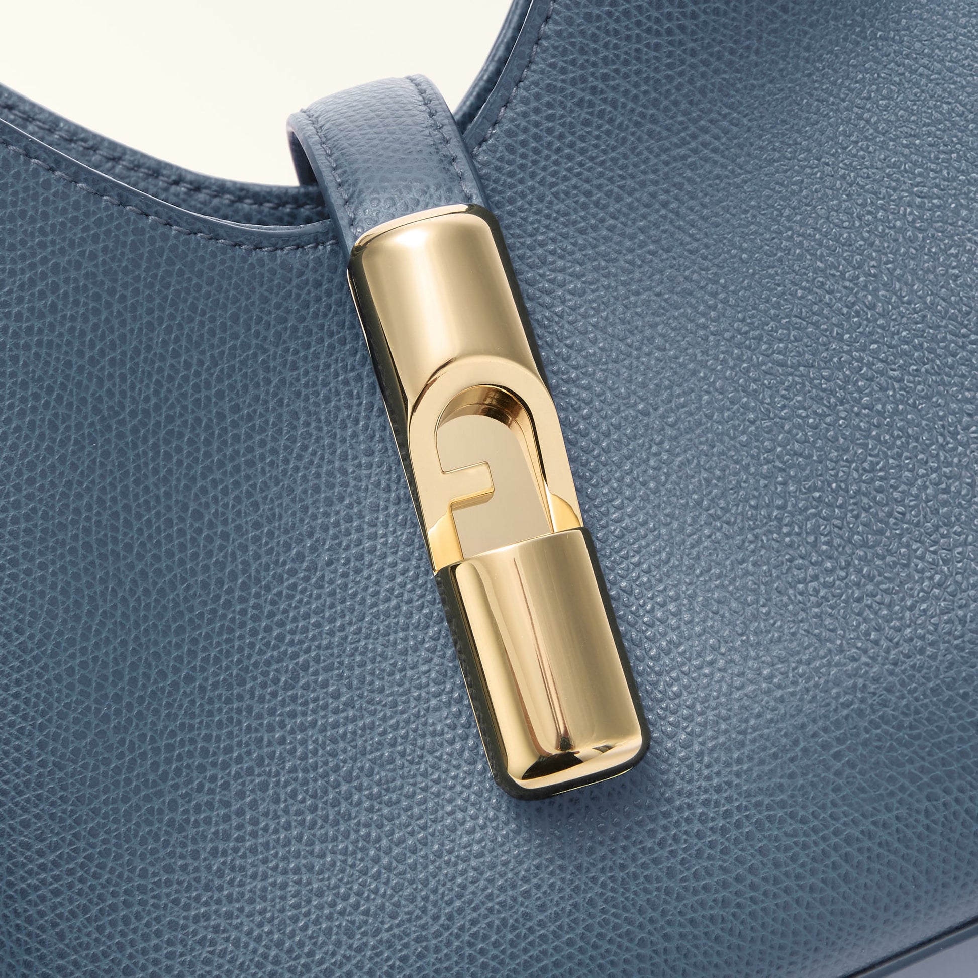 FURLA IRIDE HOBO Furla