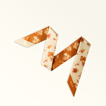 Furla Metropolis Bandeau 6X100 in White - Scarves 