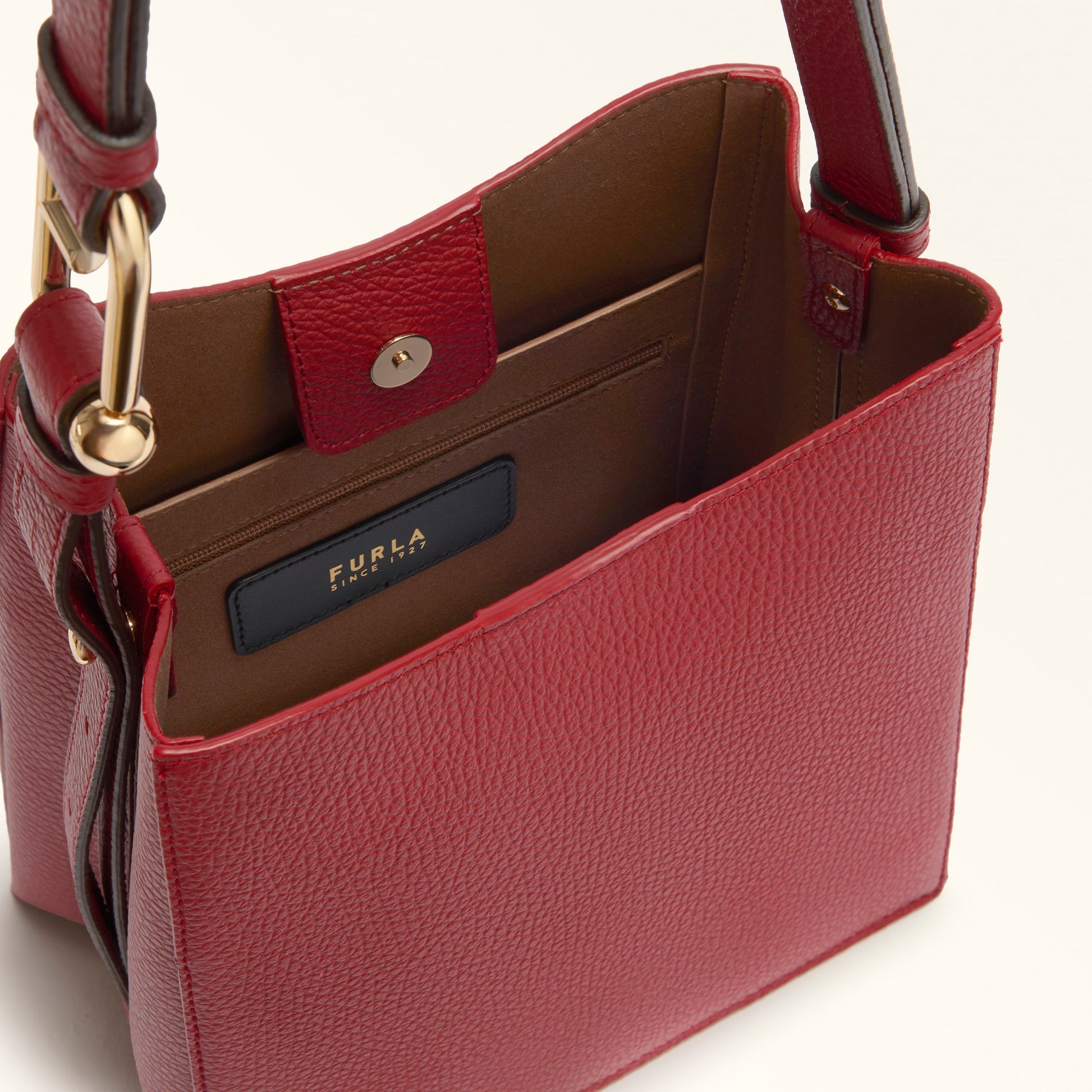 FURLA NUVOLA BUCKET BAG Furla