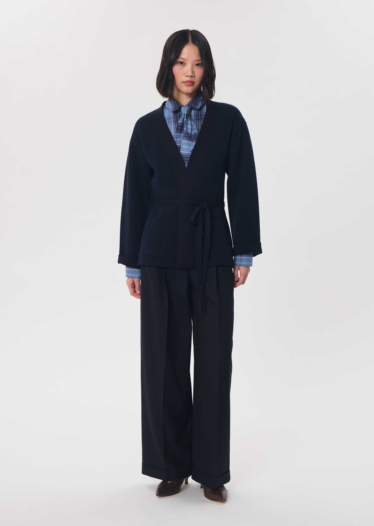Gaya cardigan in navy wool by Tara Jarmon