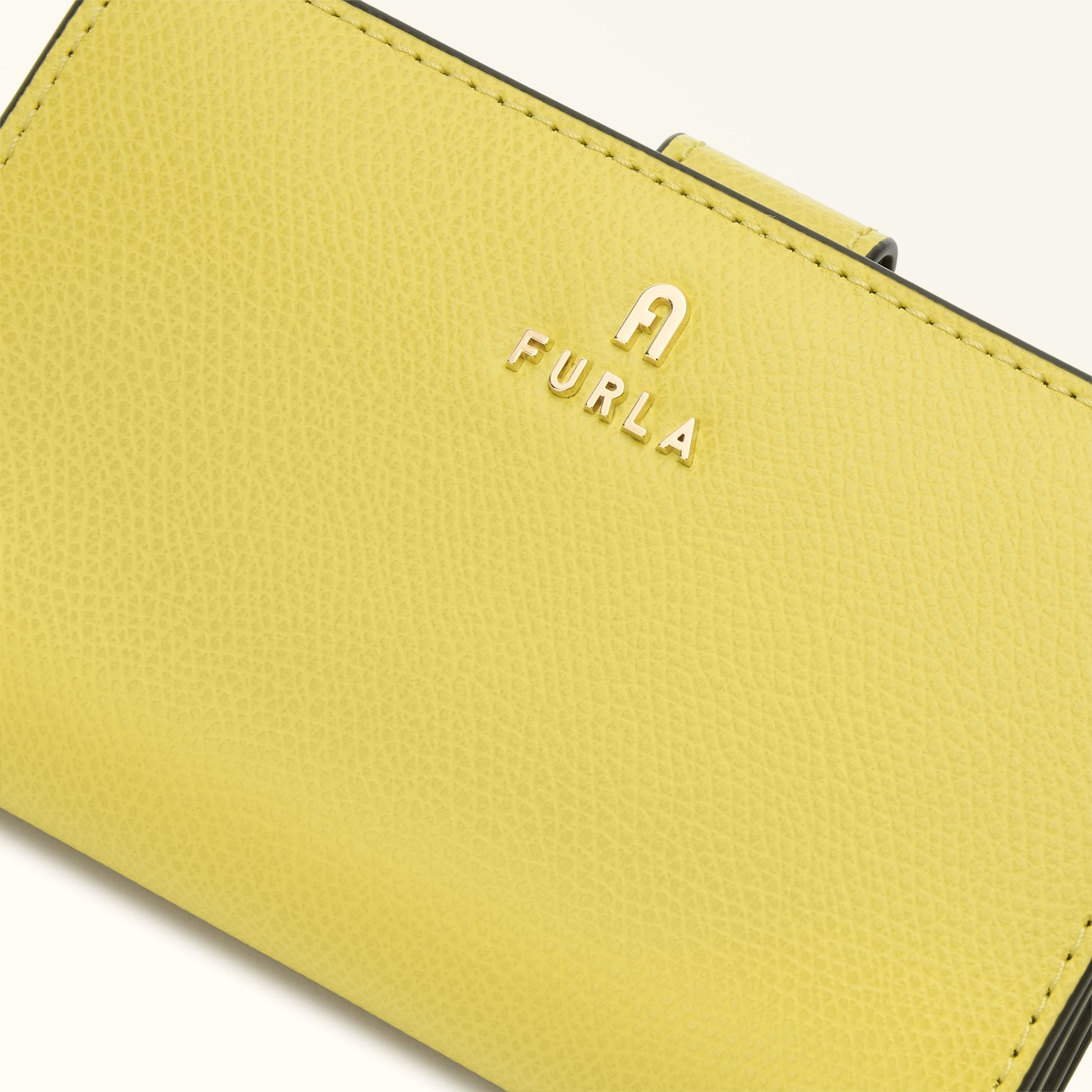 Furla Camelia M Wallet Small Goods In Leather