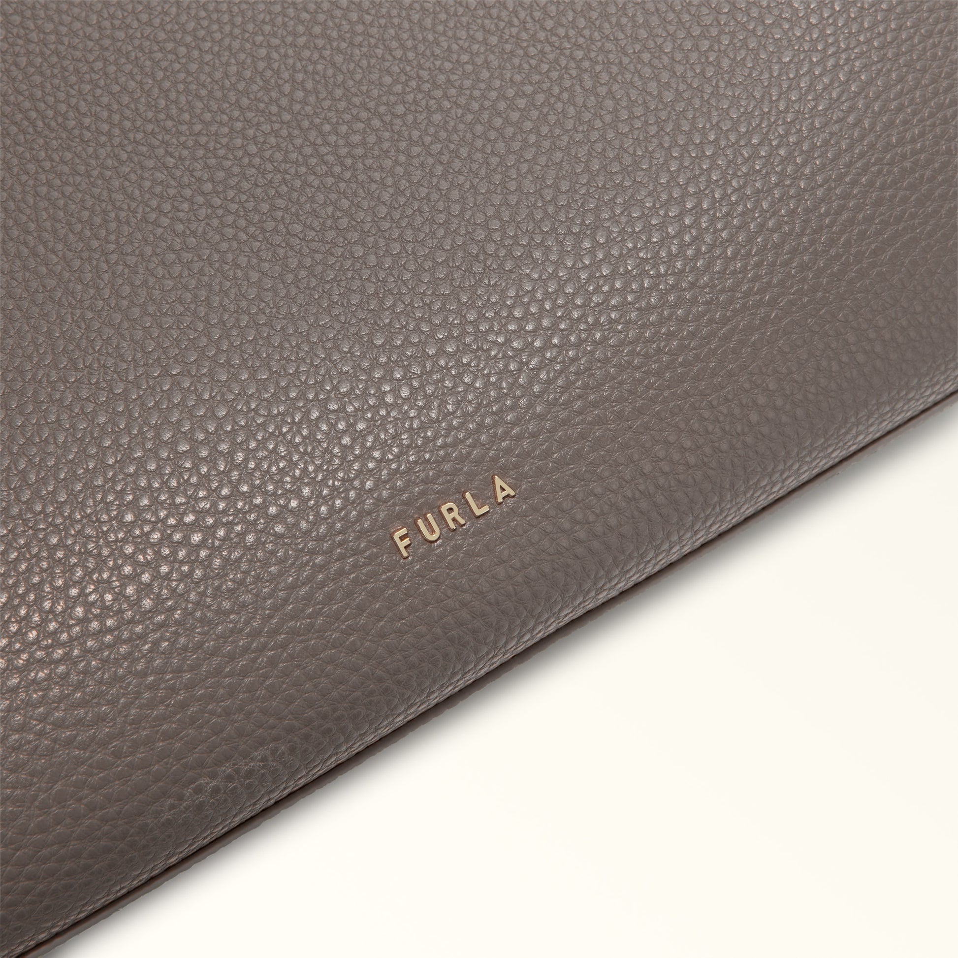 Furla Ava L Tote Bag In Leather