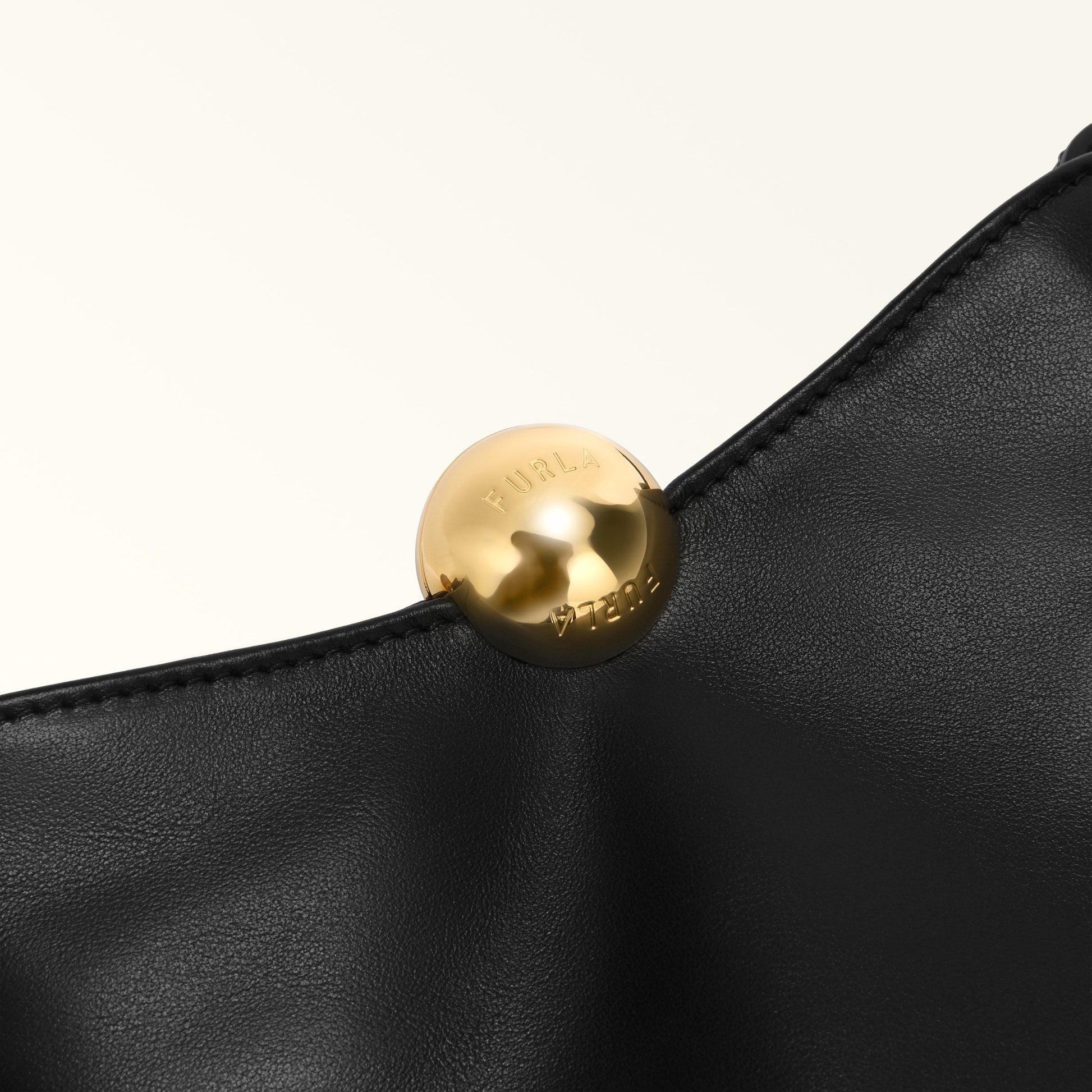 FURLA SFERA SOFT BUCKET BAG Furla