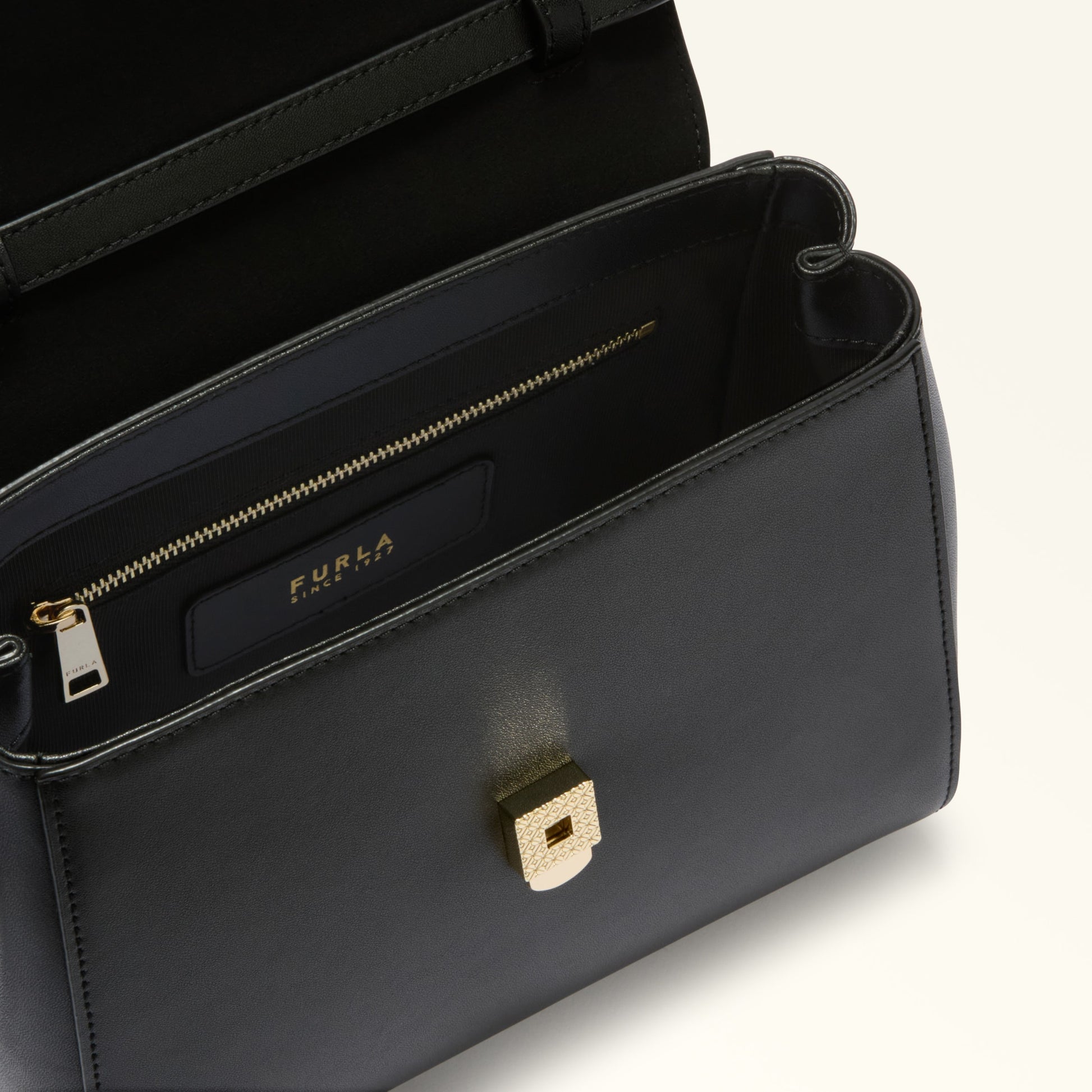 Top Handle Fvg-Furla Meridiana Nero