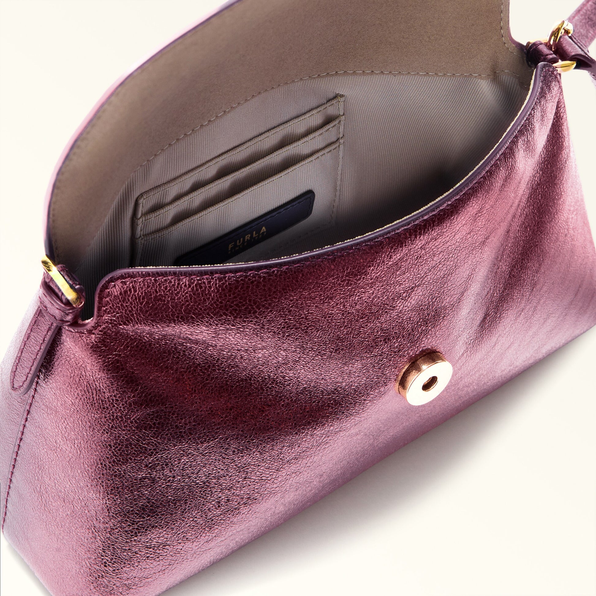 Furla Sfera Soft Xl Crossbody Bag In Leather