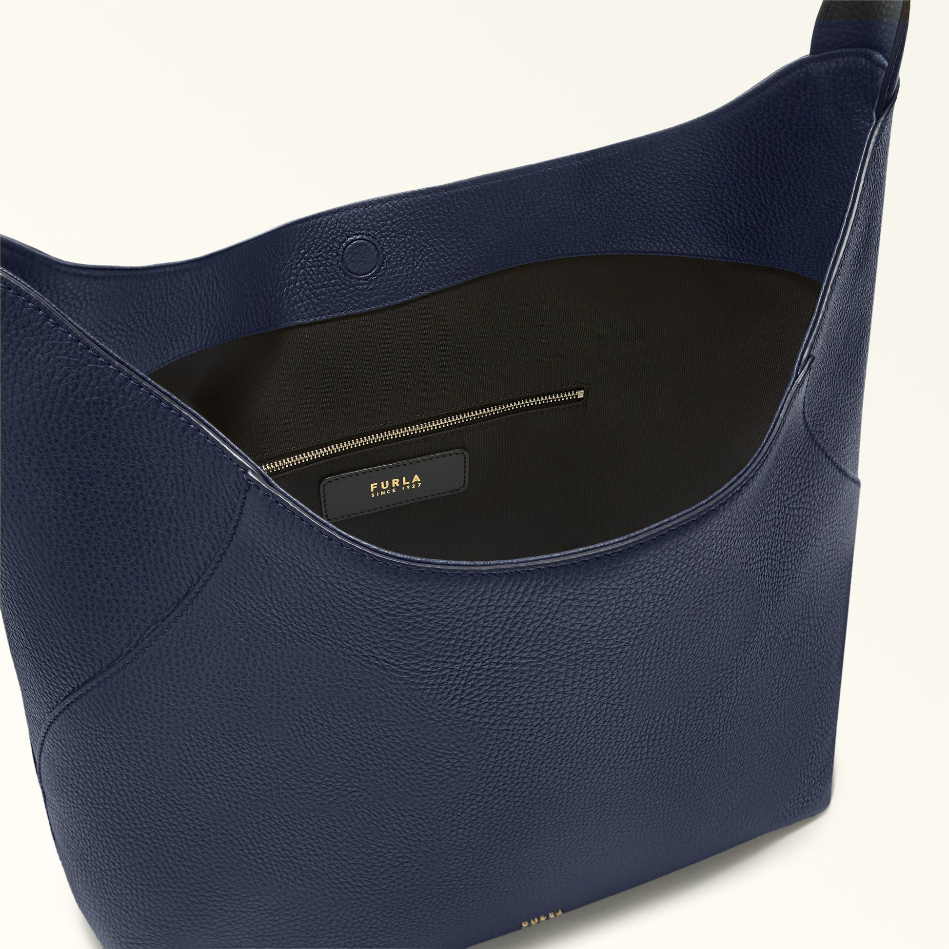 Furla Lara L Hobo Bag In Leather