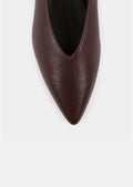 Khate pumps in brown leather by Tara Jarmon