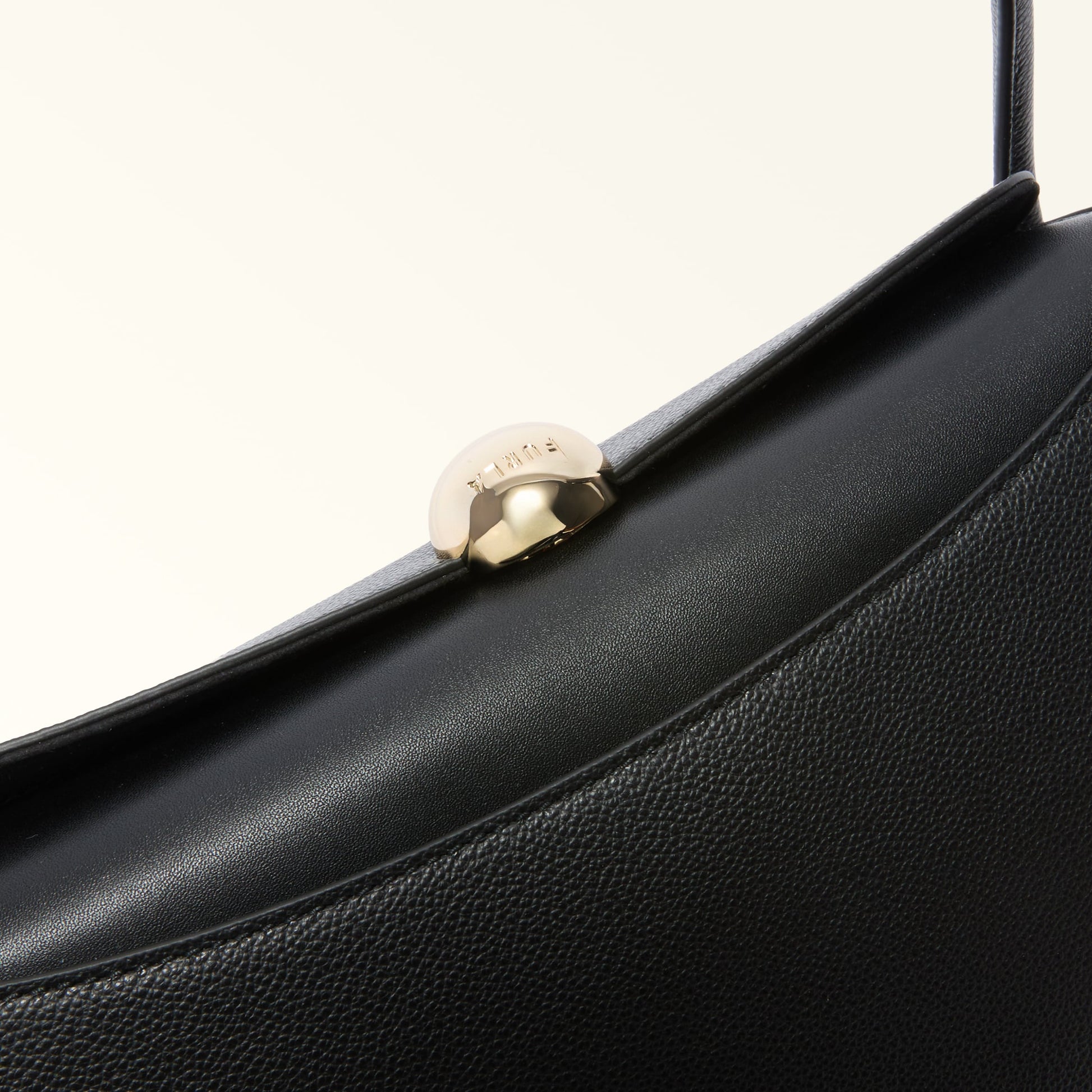 Furla Nicole M Boston  Bag In Leather