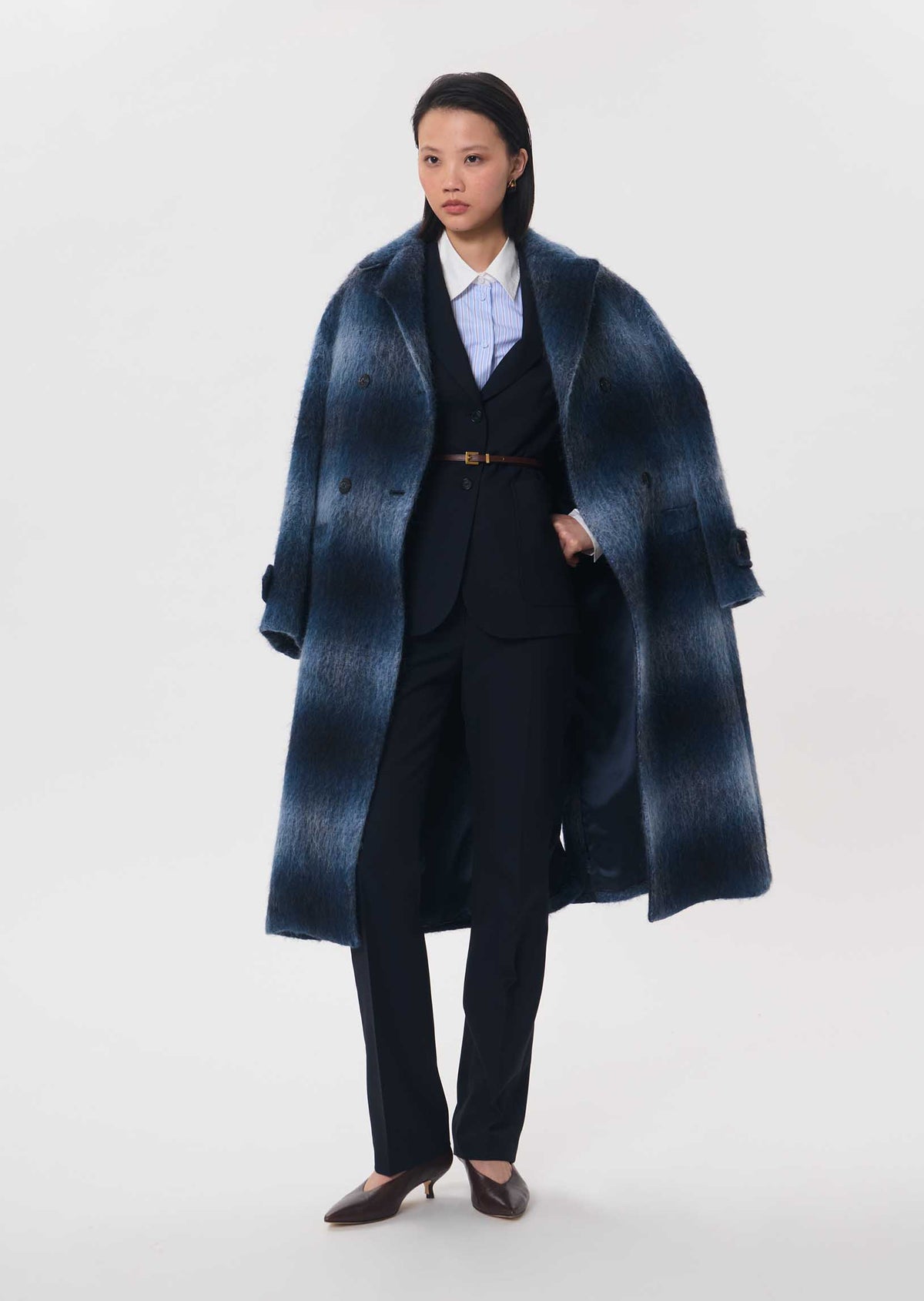 Marcelle coat in navy by Tara Jarmon