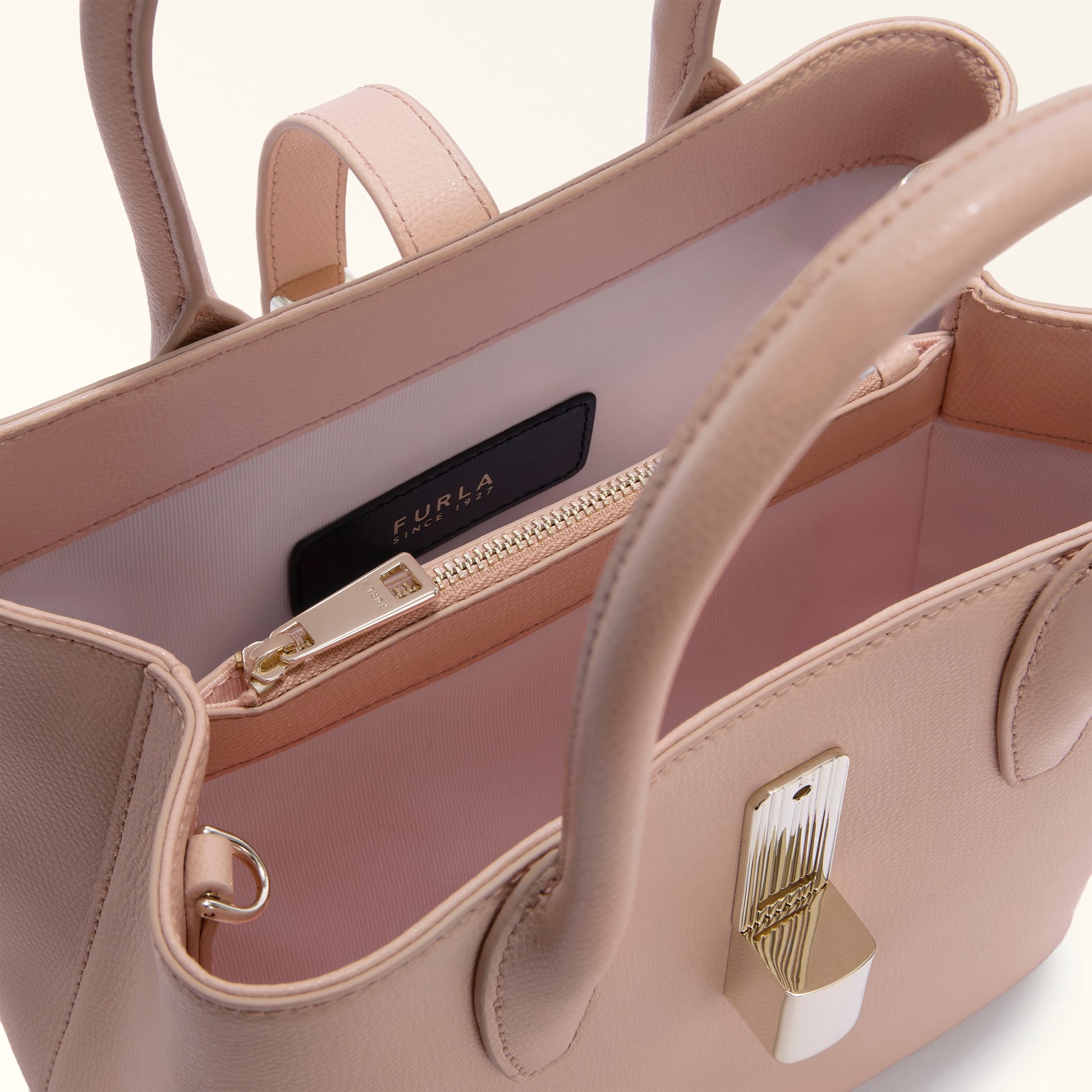 Furla Goccia S Tote Base 22 in Pink - Bags 