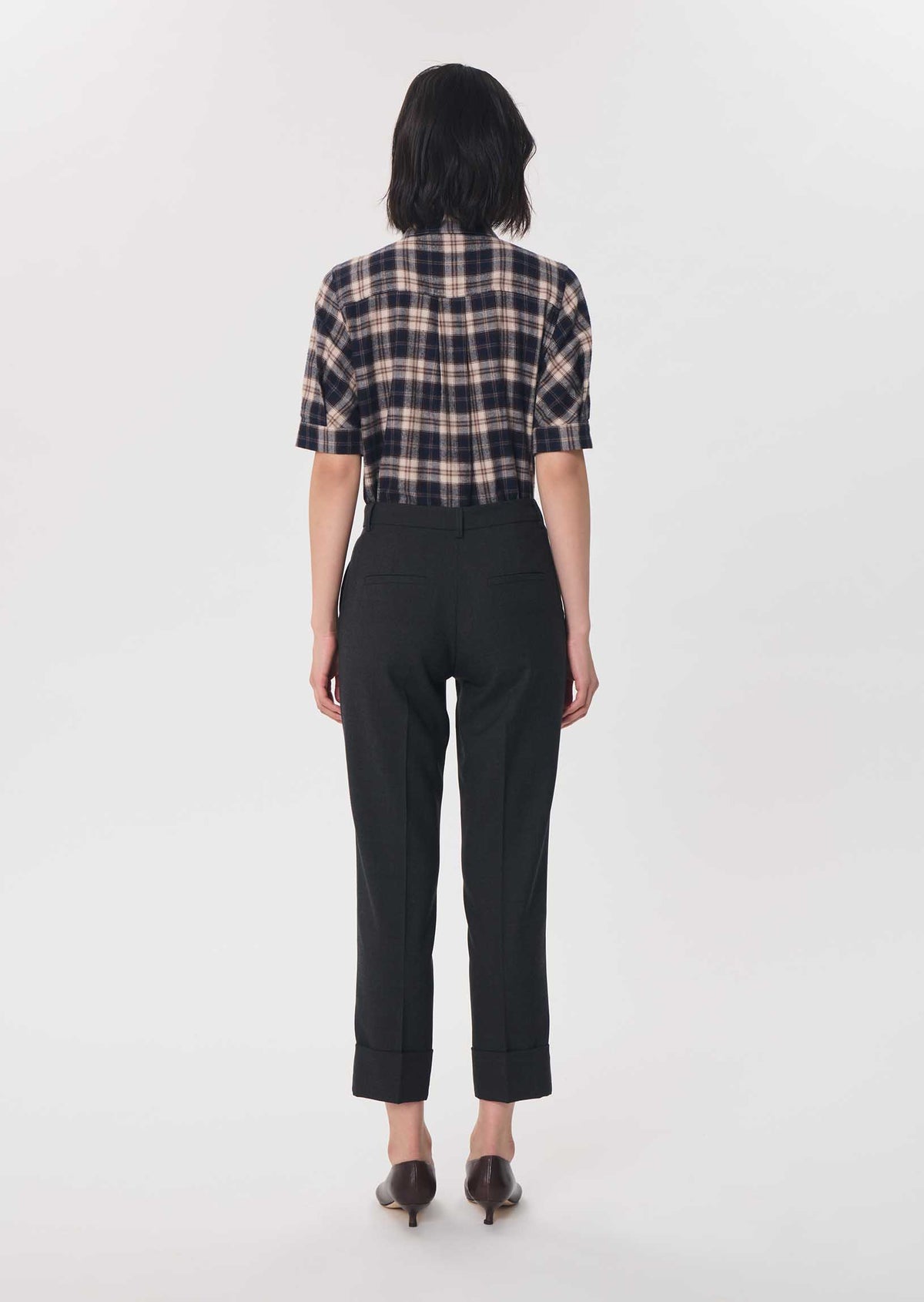 Philippa trousers in grey by Tara Jarmon