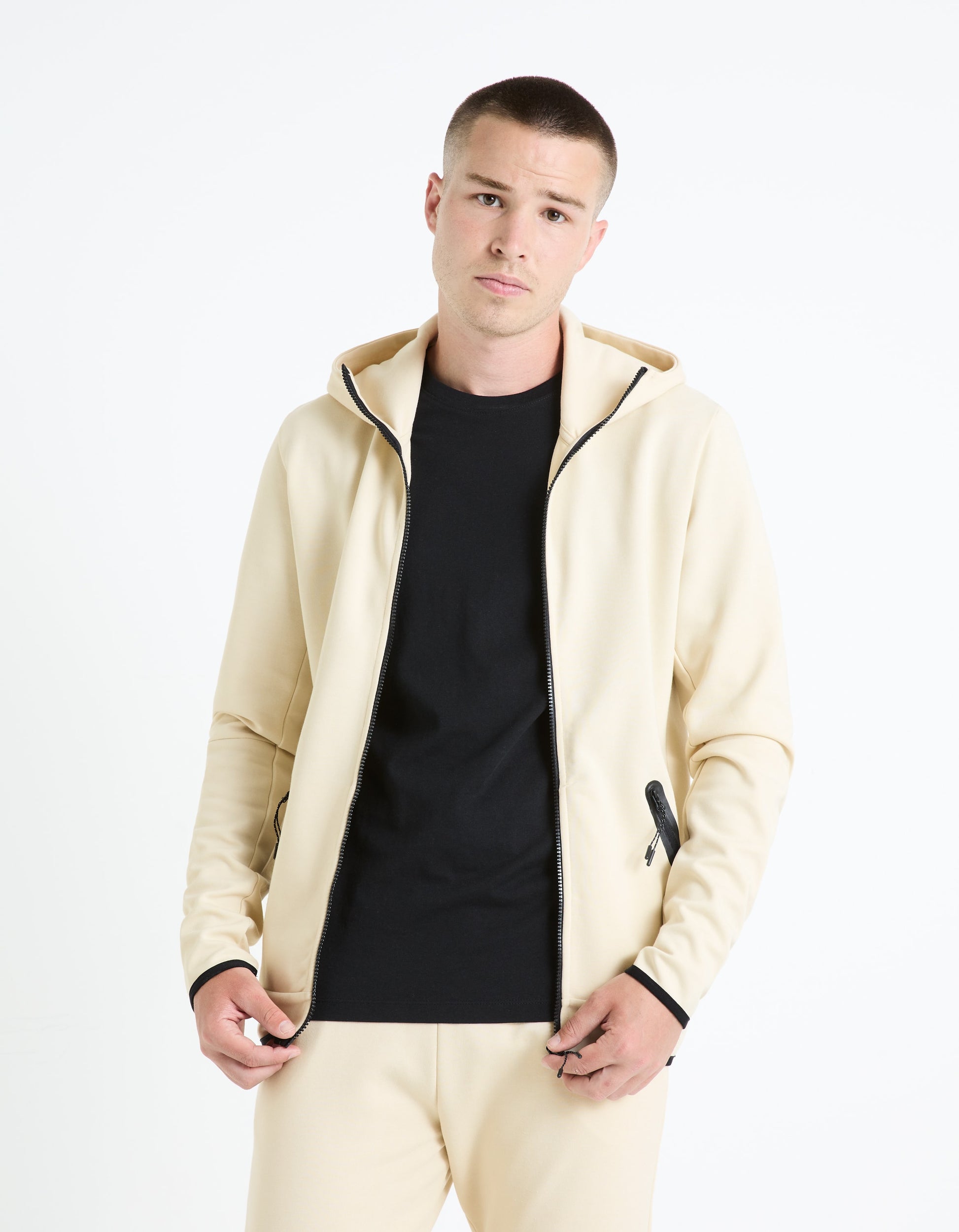 FENEWYOKE ECRU VEST - Celio lebanon