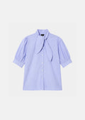 shirt in blue with thin stripes