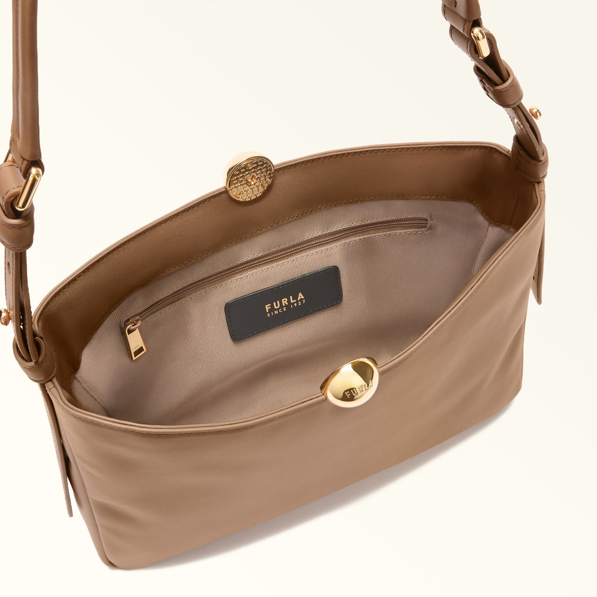 Furla Sfera Soft L Shoulder  Bag In Leather