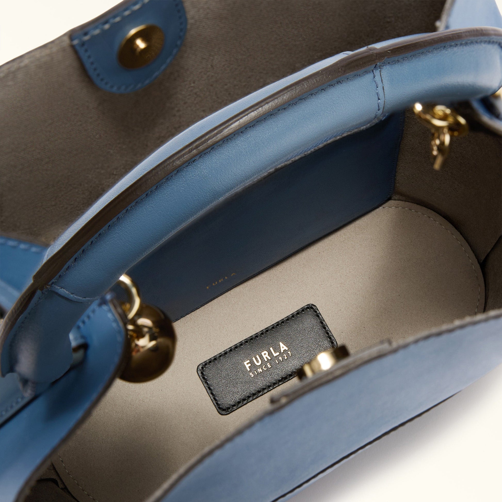 FURLA SFERA BUCKET BAG Furla