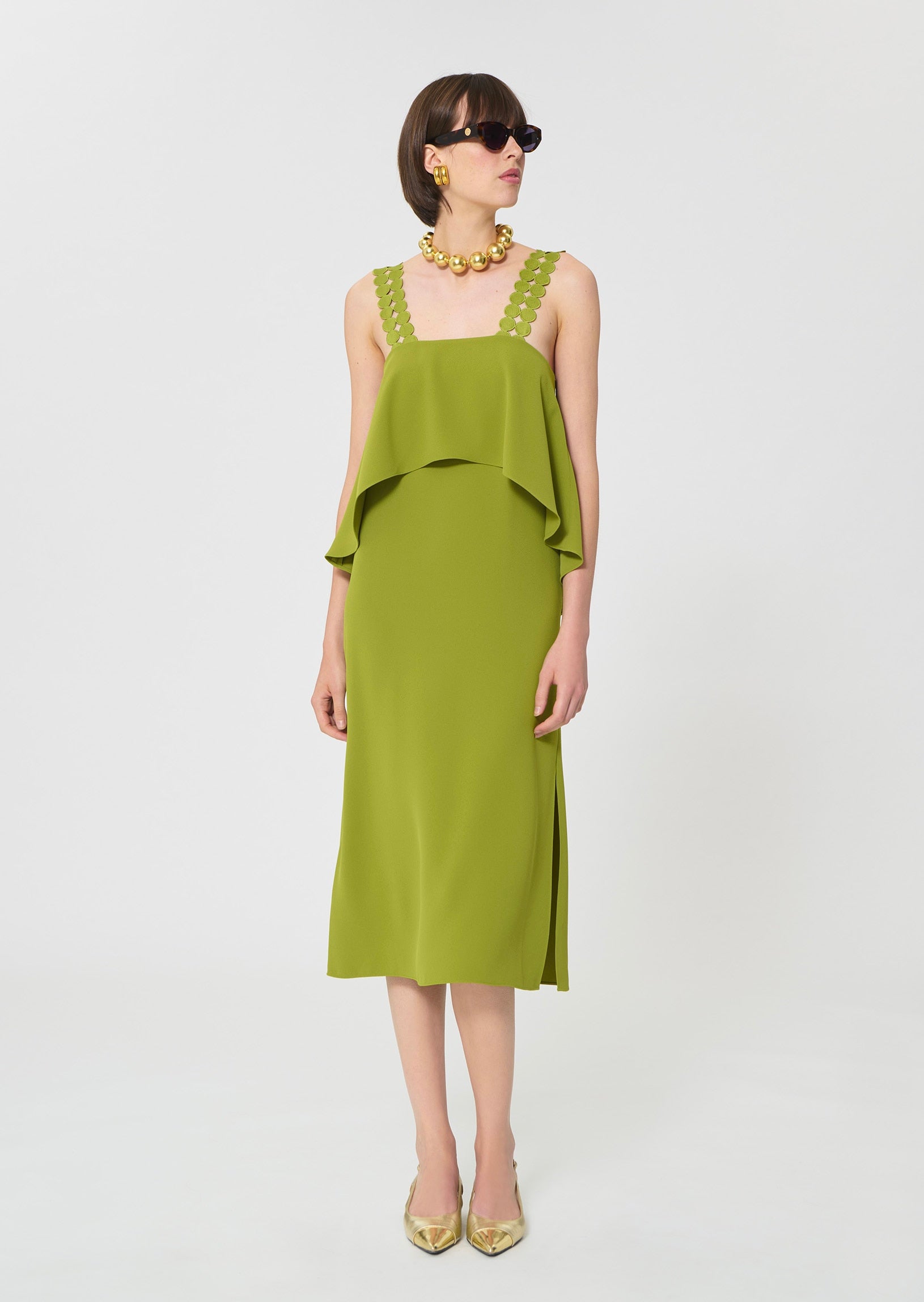 dress in yellow fluid crepe