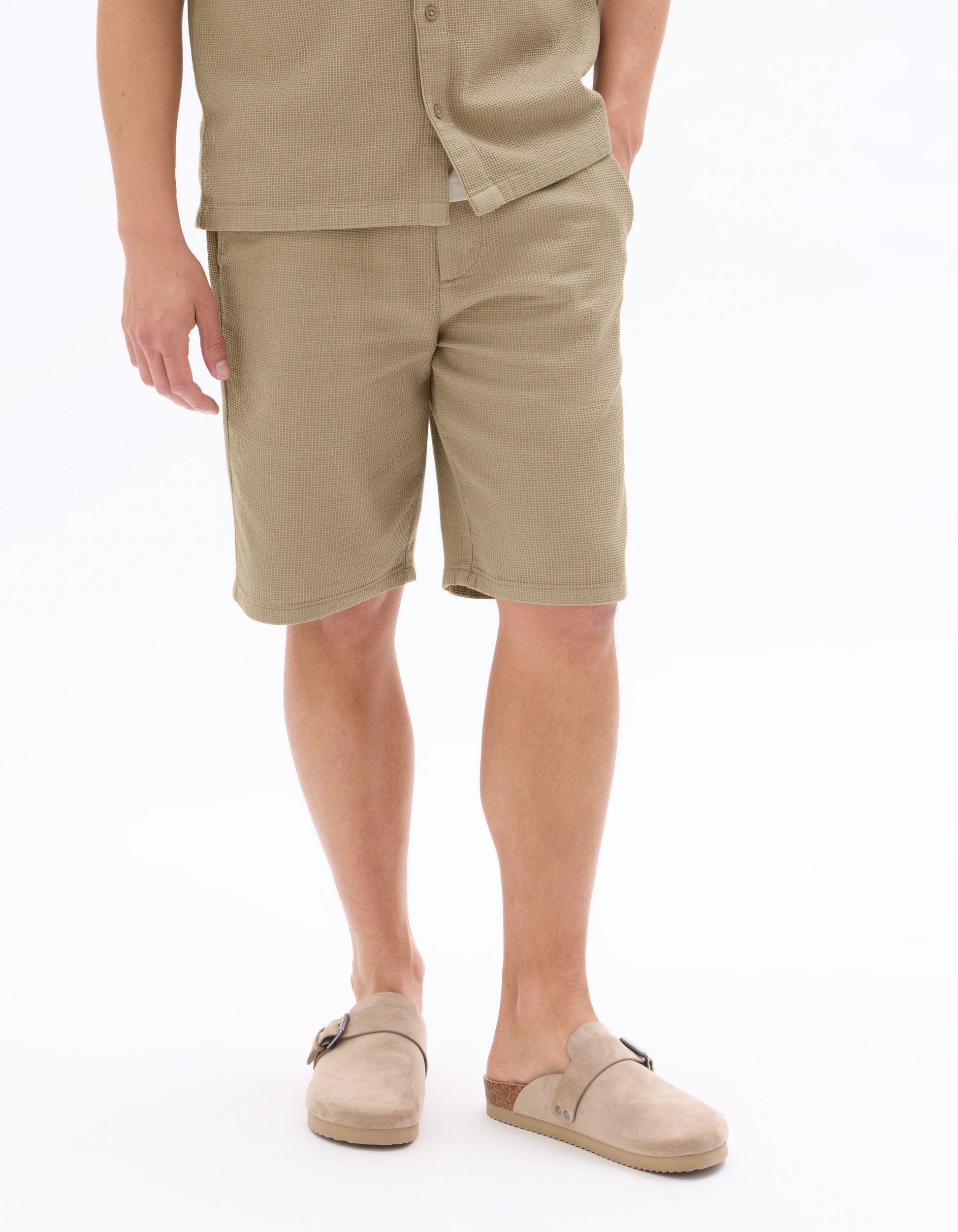 Regular Fit Honeycomb 100% Cotton Bermuda Shorts Celio