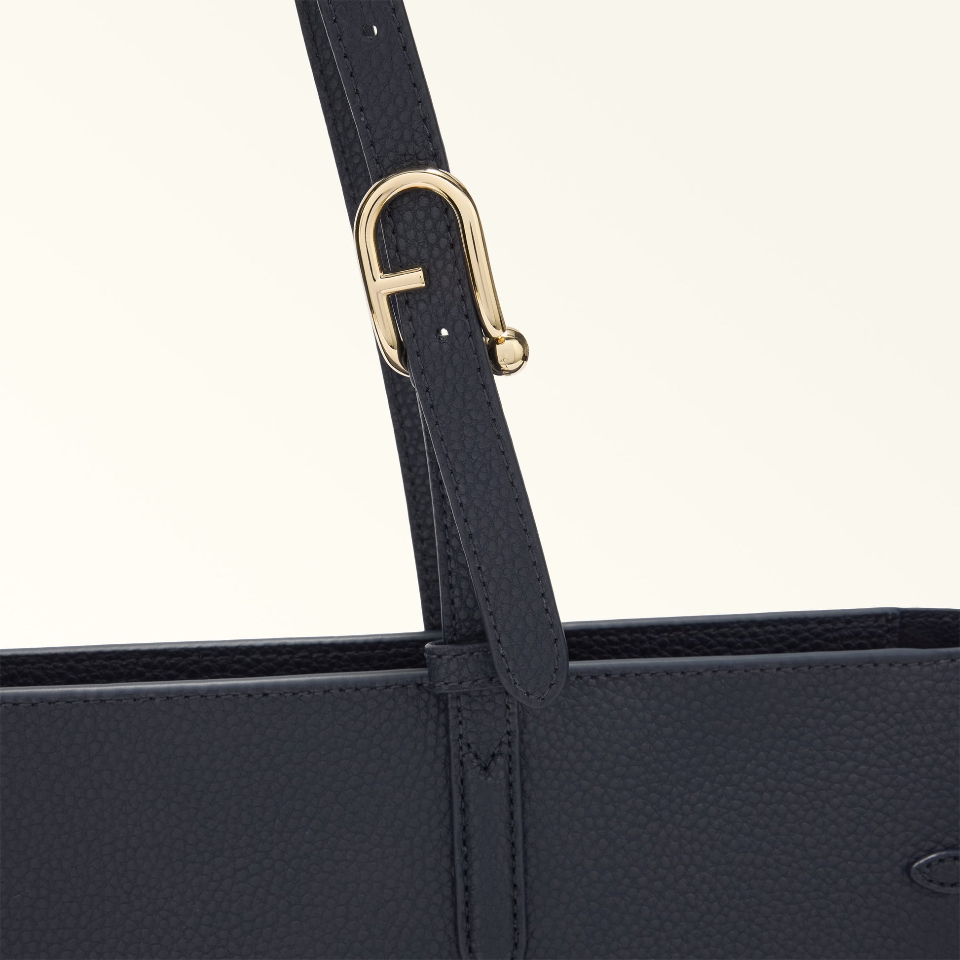 Furla Ava L Tote Bag In Leather