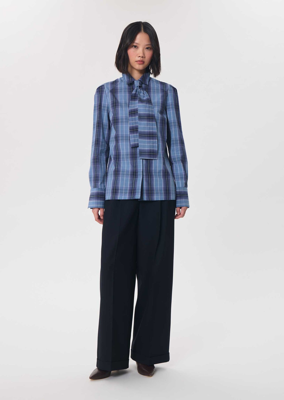 Christiane shirt in navy cotton by Tara Jarmon