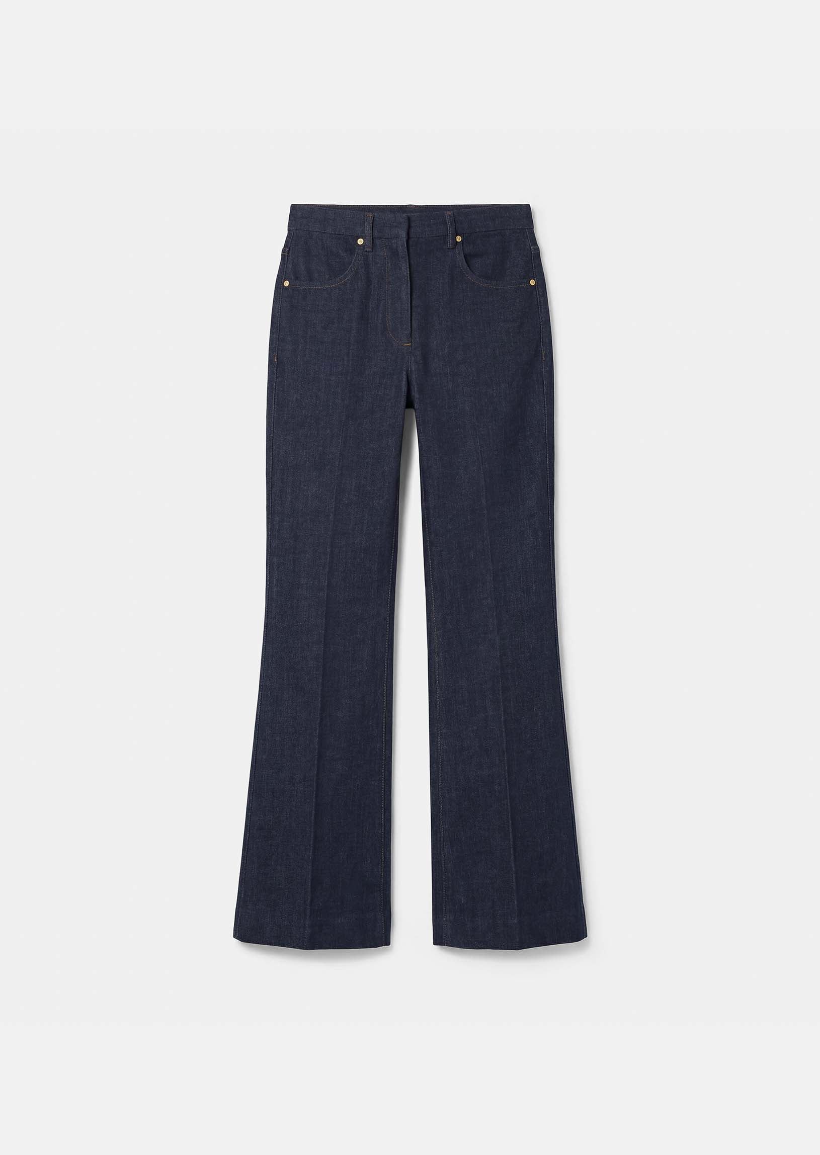 jeans in raw denim