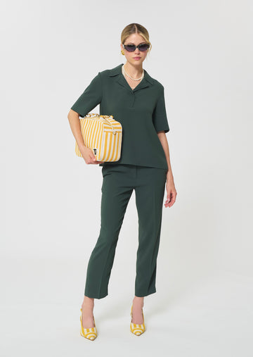 Tony dark green in fluid crepe