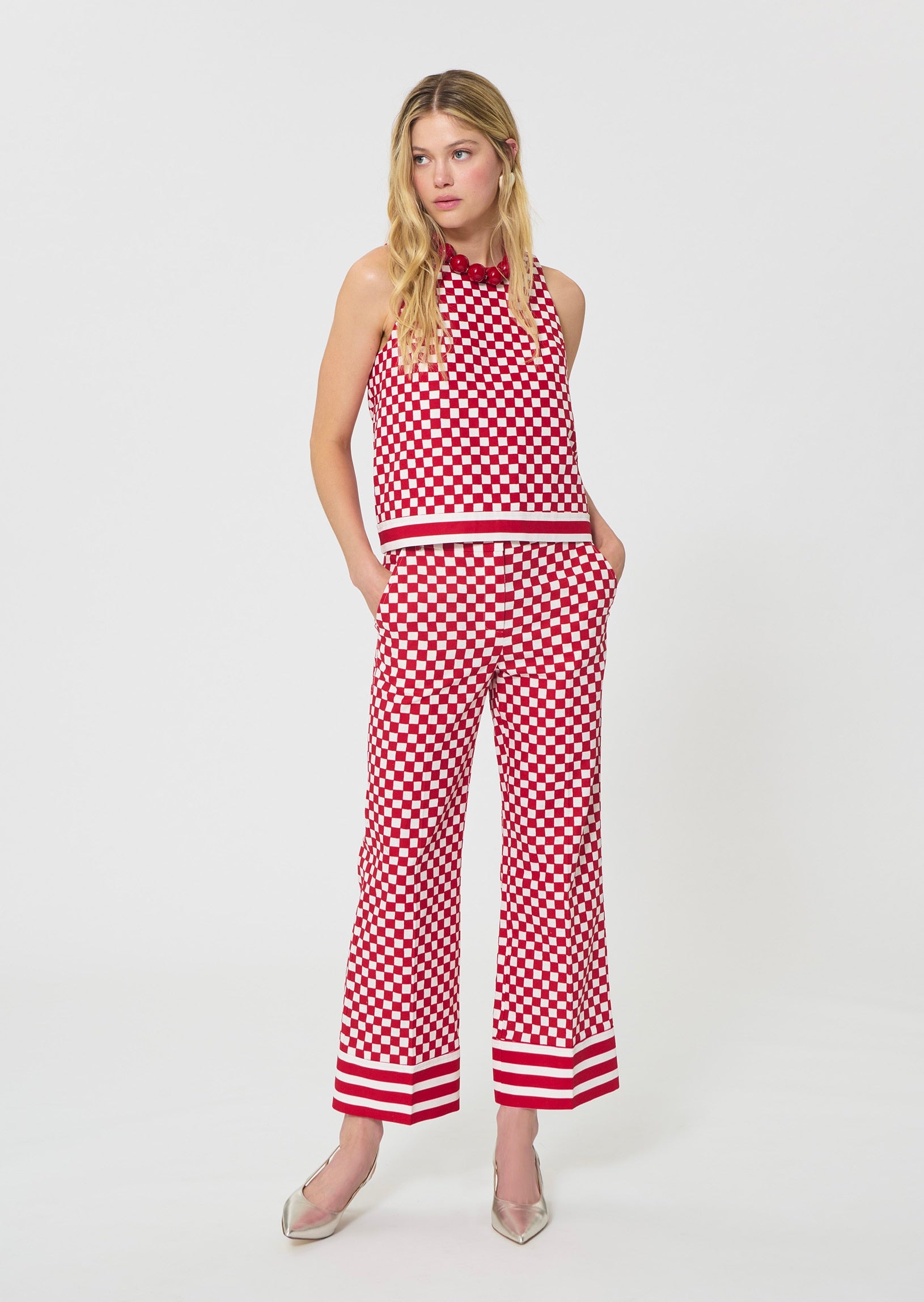 trousers in yellow checkered pattern linen