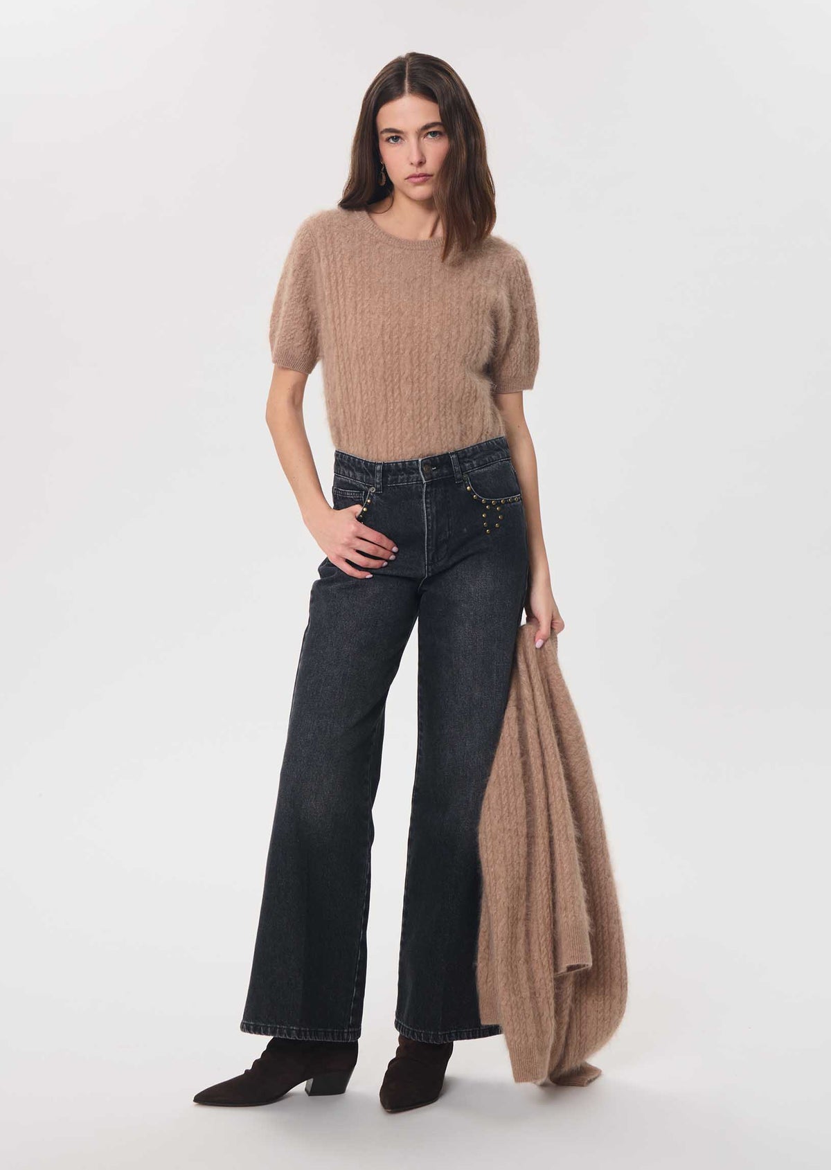 Pamela sweater in camel wool by Tara Jarmon